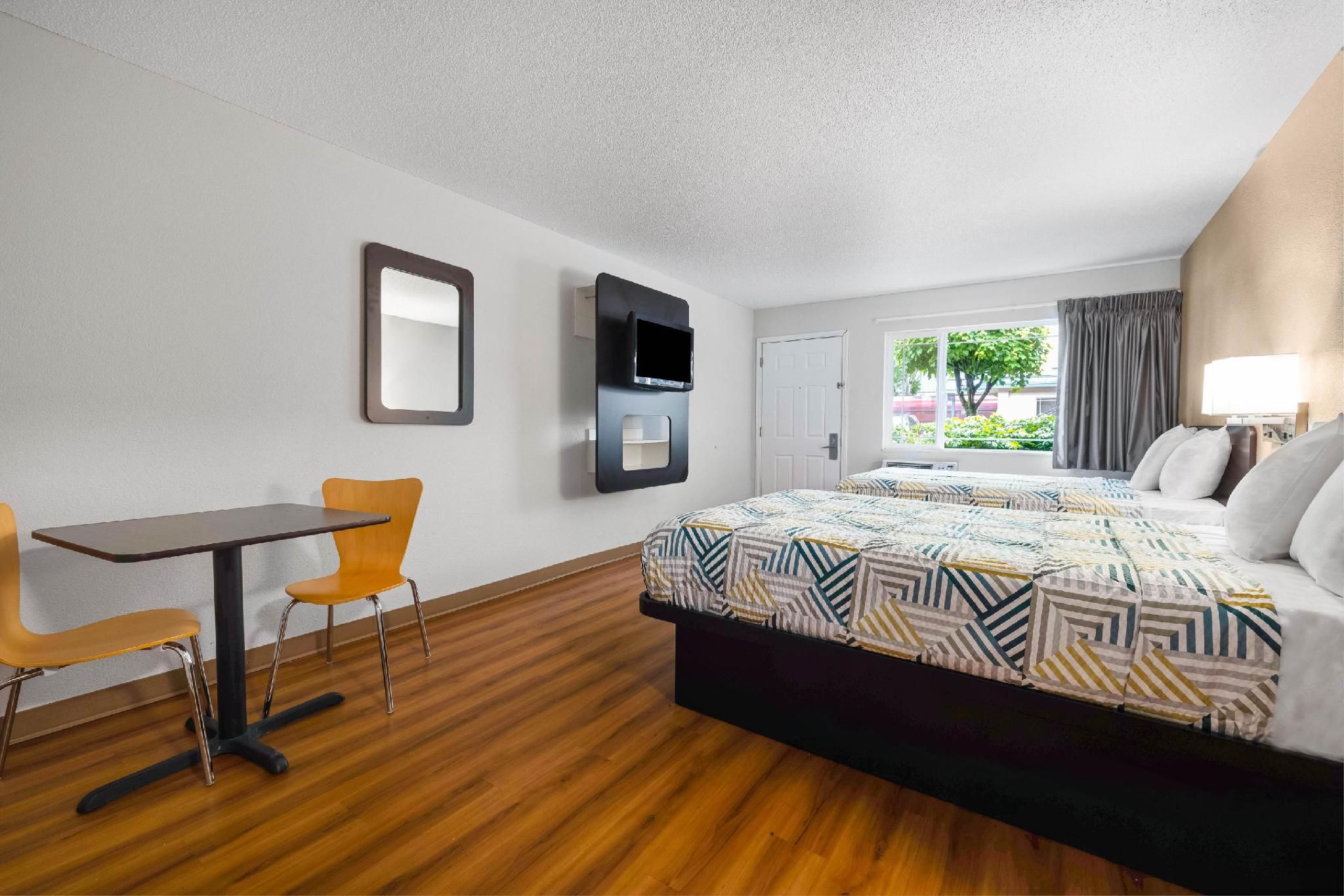 2 Queen Beds | Suite, Non-Smoking
