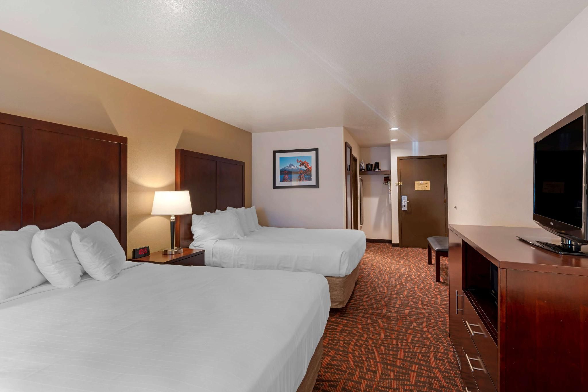 2 queen beds, nonsmoking