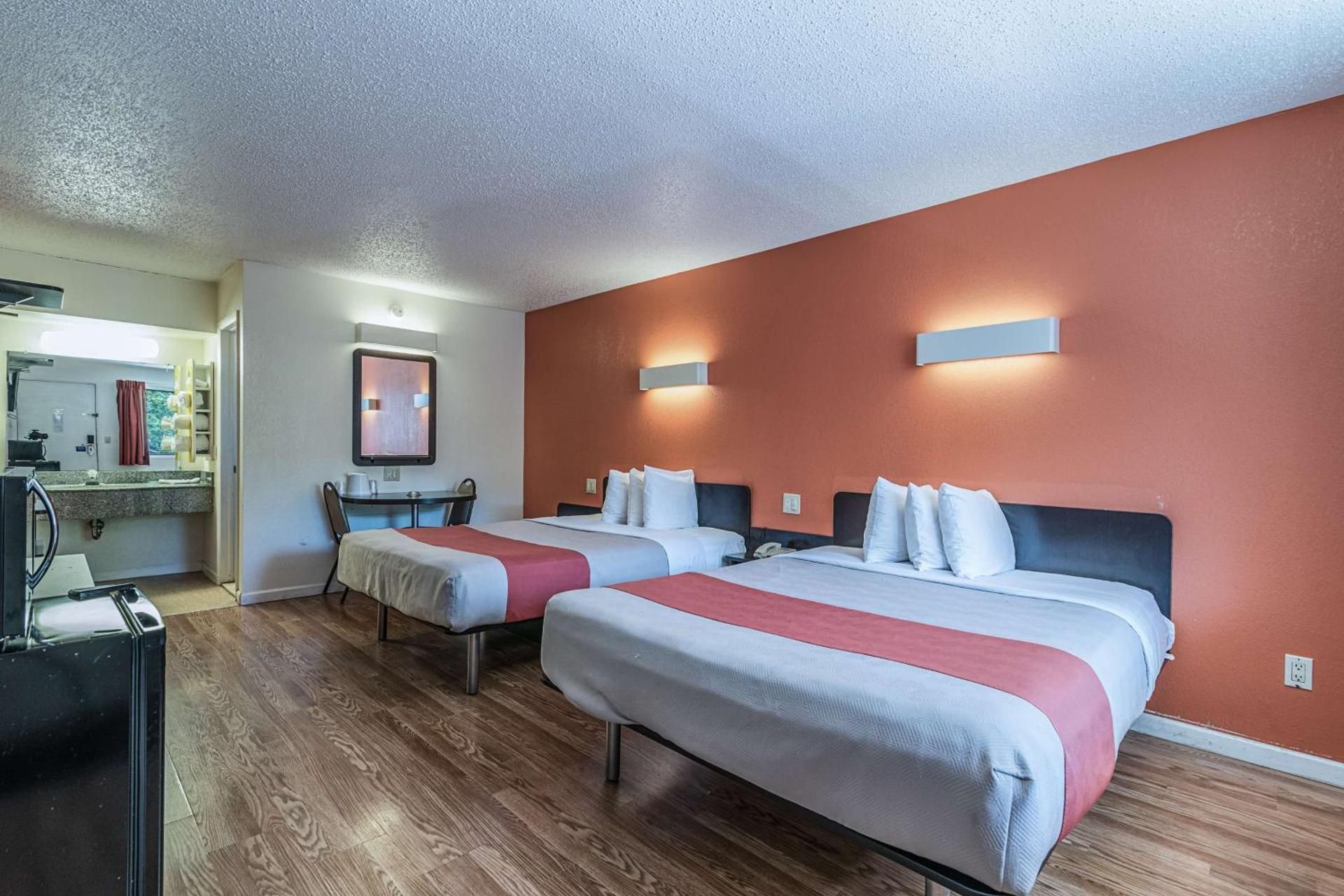 Queen Room with Two Queen Beds - Non-Smoking