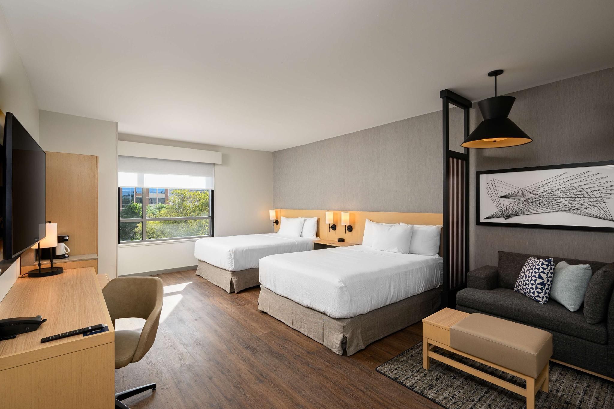 Accessible Two Queen Bedstub