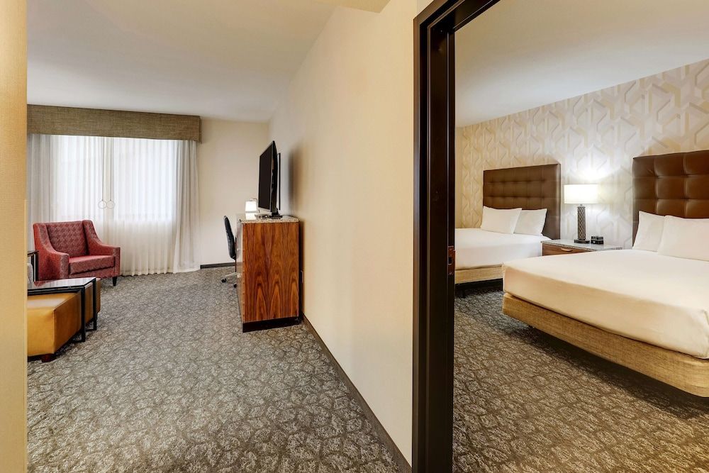 Suite, 2 Queen Beds, Accessible (Sofa Sleeper, Tub, 2 Rooms)
