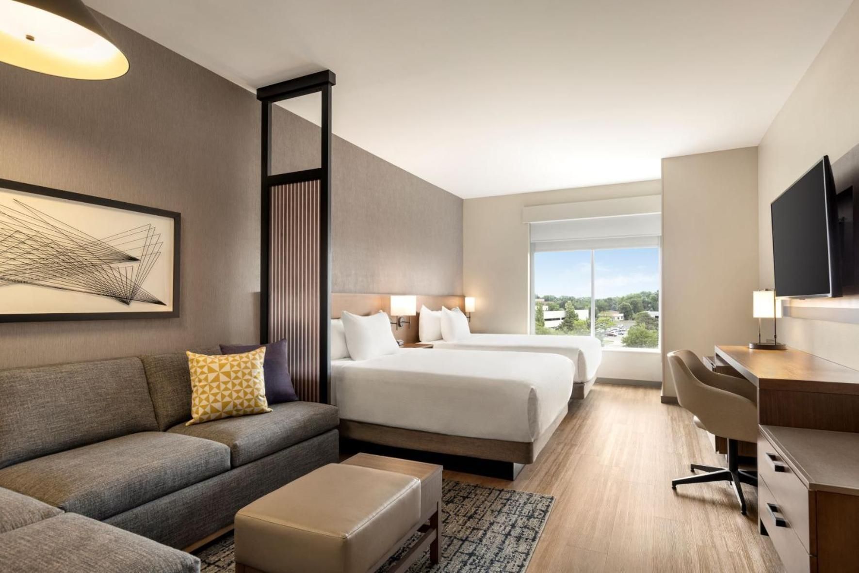 Queen Room with Two Queen Beds and Sofa Bed