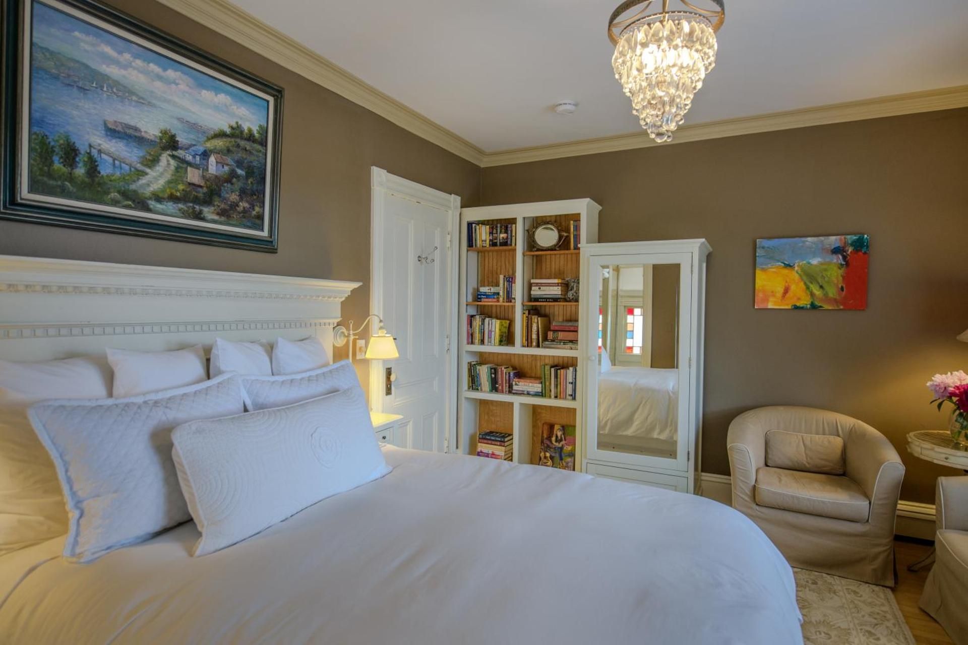 Double or Twin Room with Lake View
