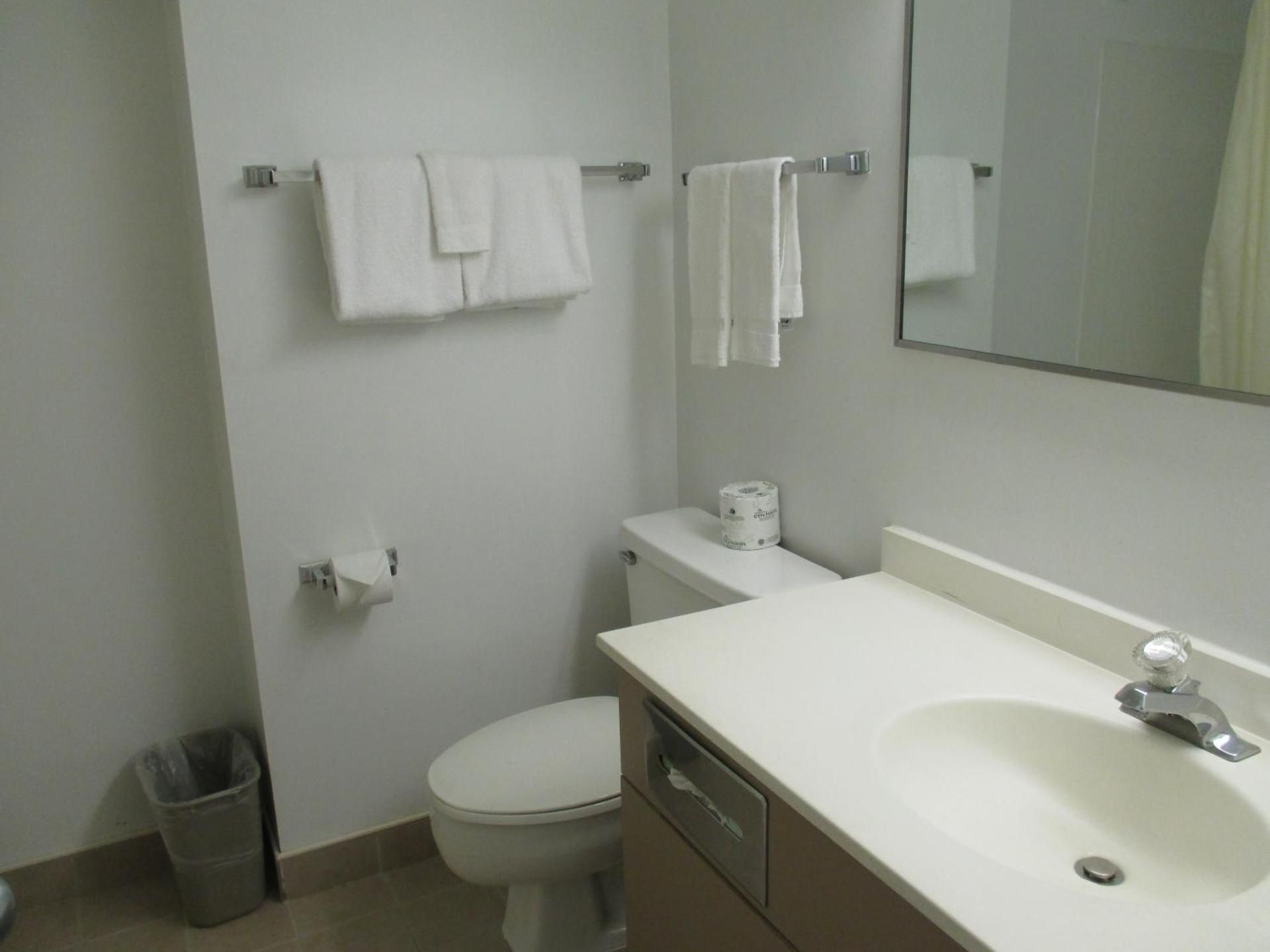 King Room with Spa Bath - Non-Smoking