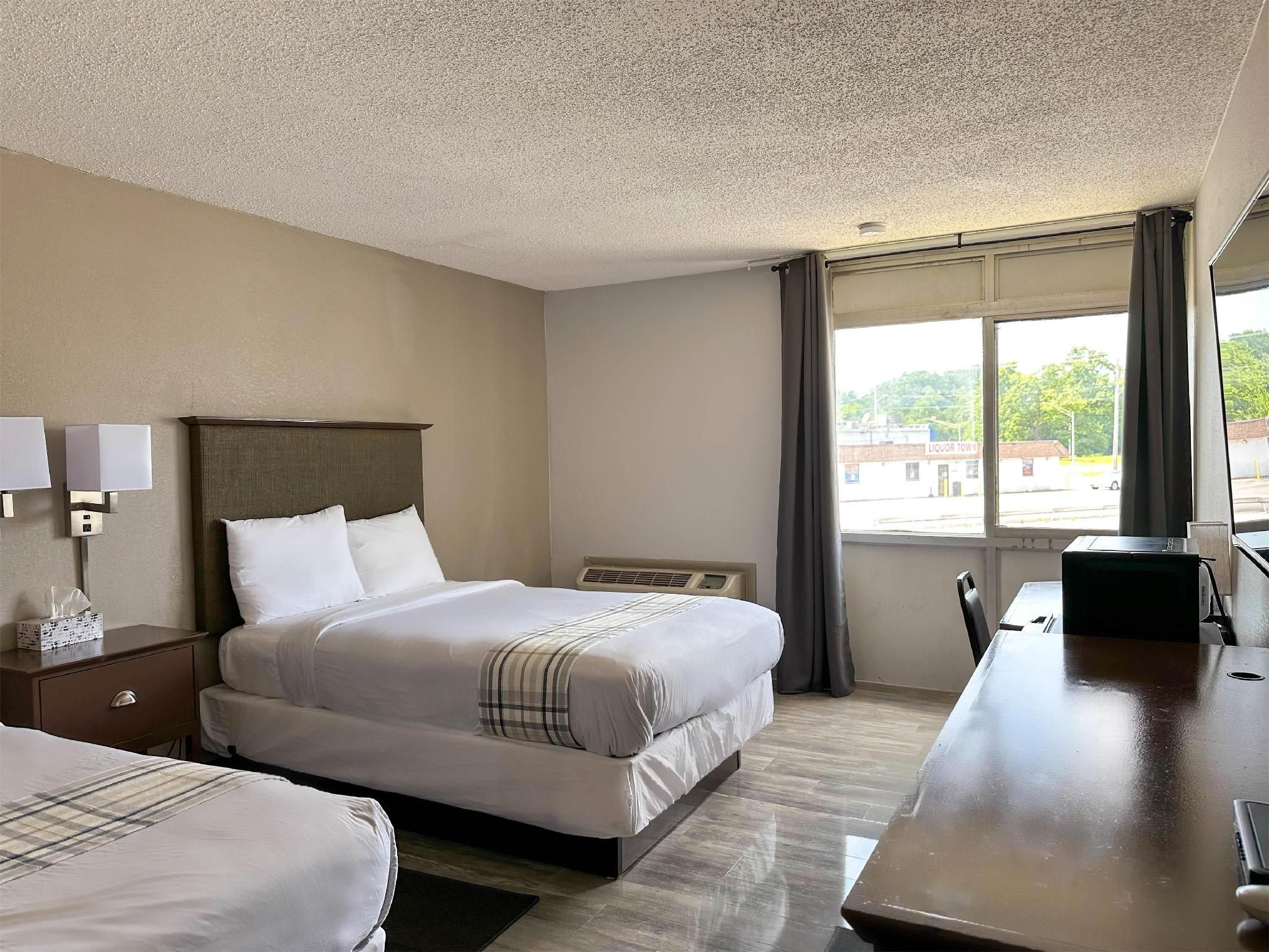 2 Full Beds | Non-Smoking