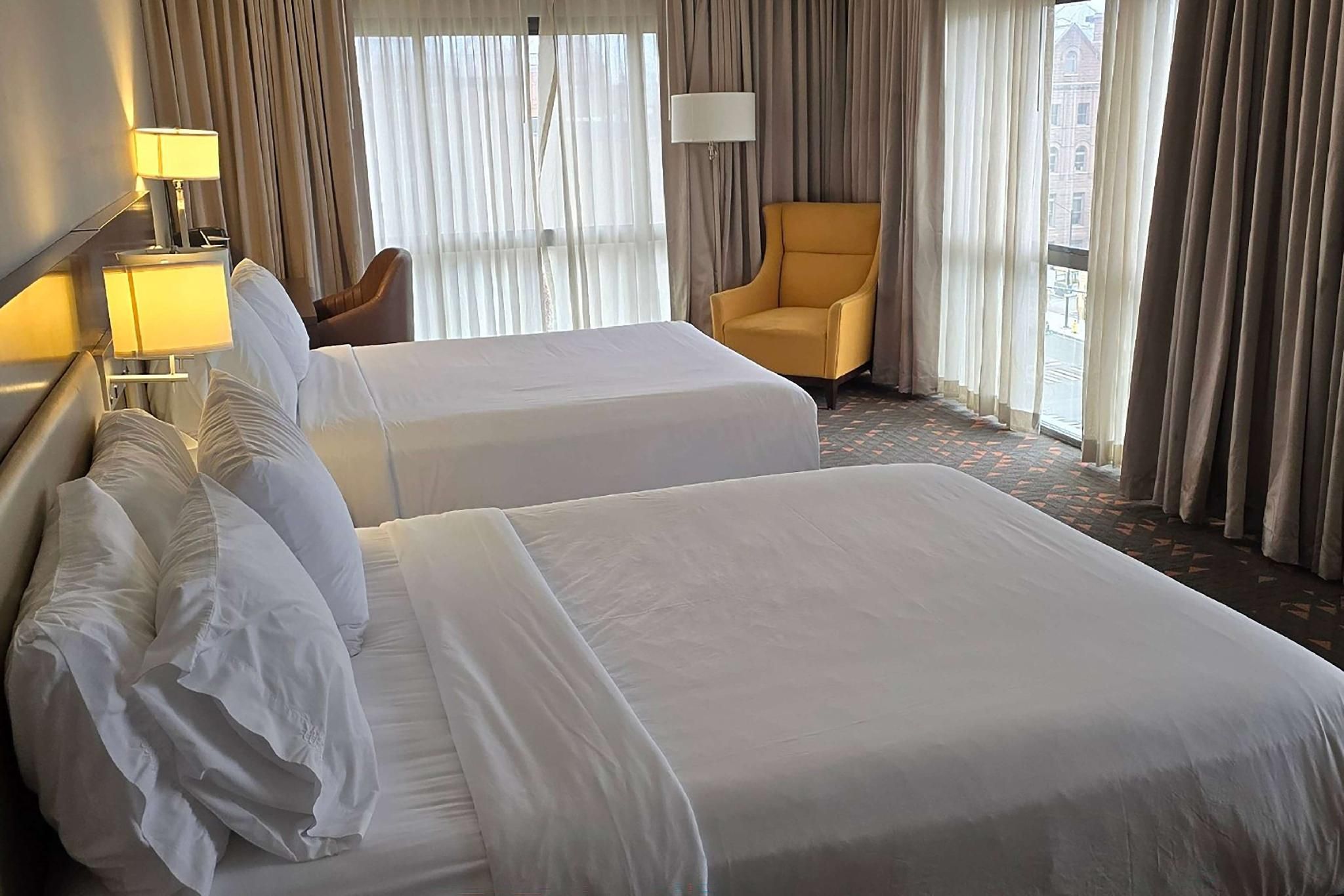 2 Queen Beds, Executive Suite, Non-Smoking
