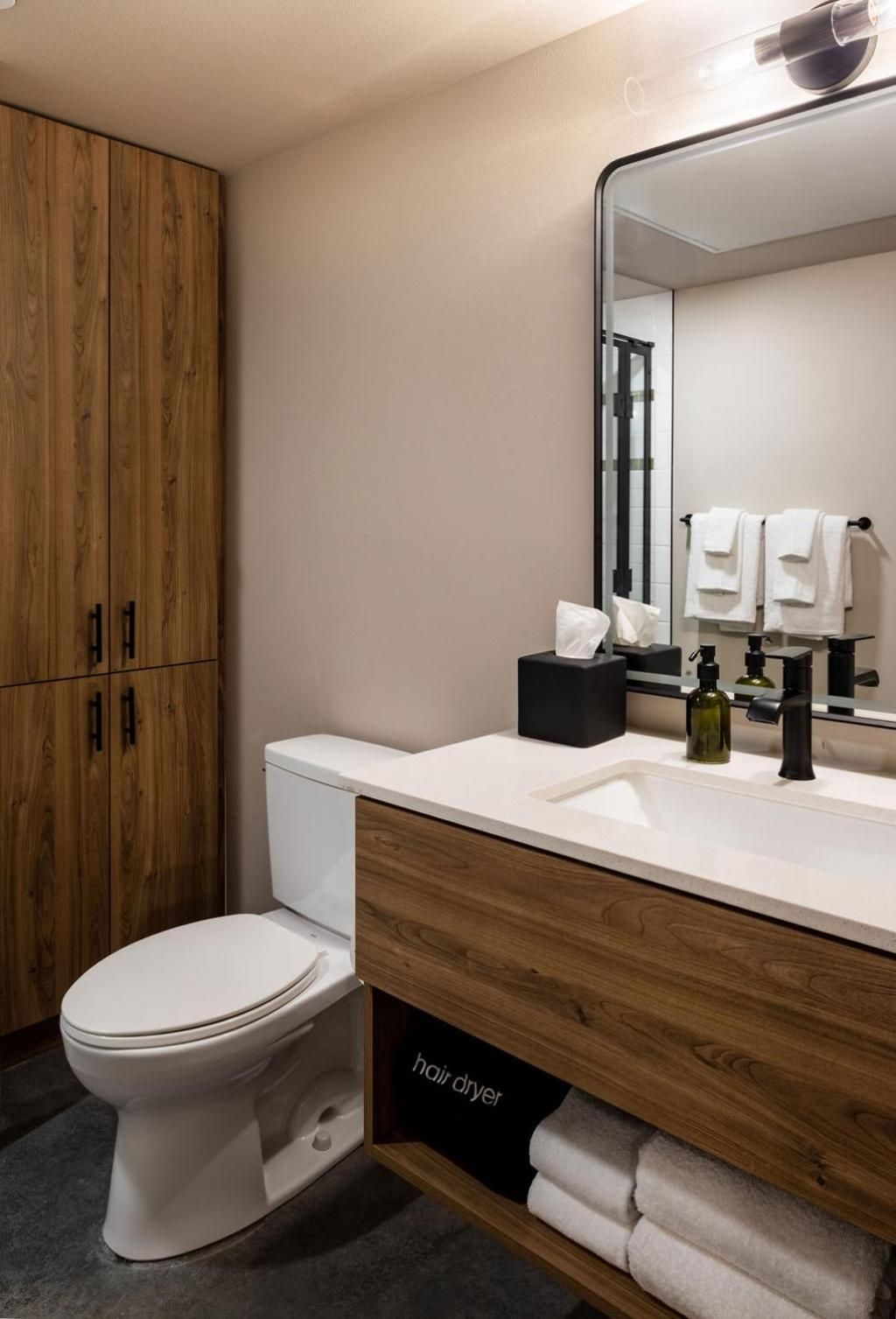 Two Bedroom Suite - Queen/Queen
