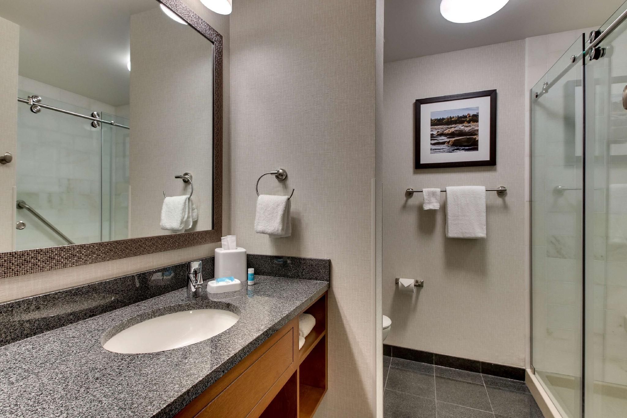 1 King Bed Upper Floor, Accessible with Roll-in Shower