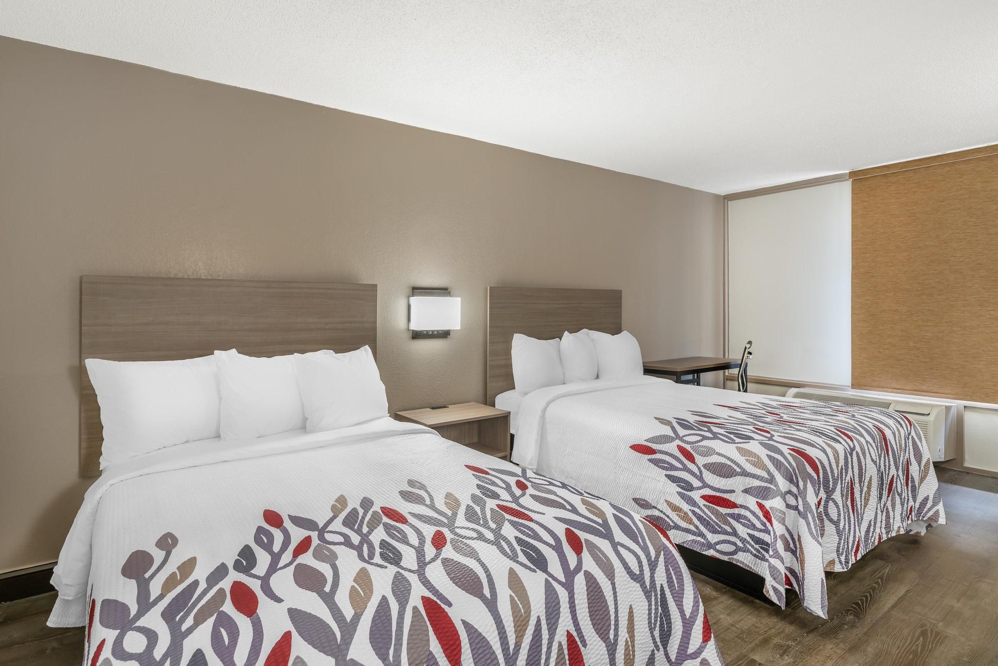 Deluxe 2 Full Beds Non-Smoking