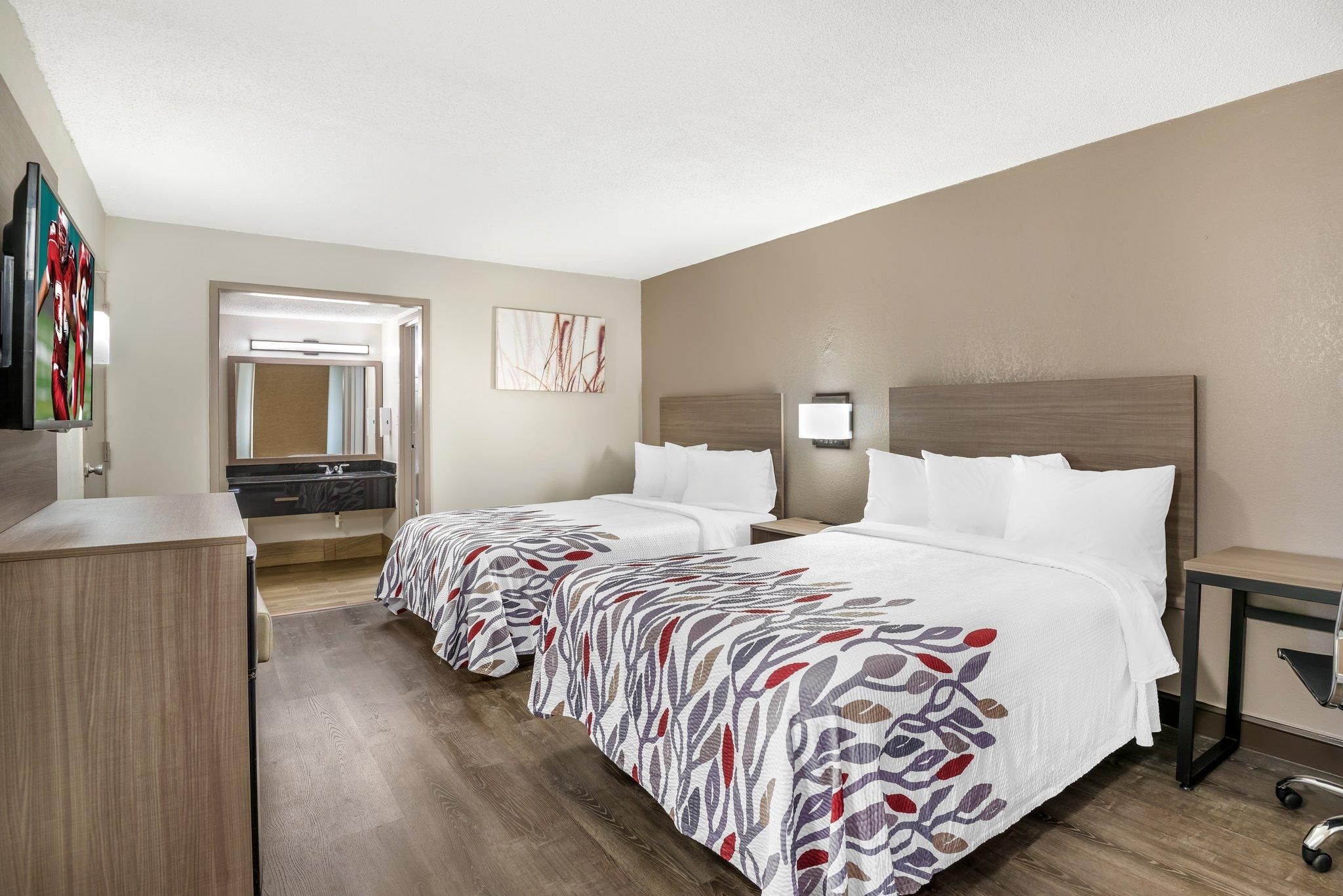 Deluxe 2 Full Beds Non-Smoking