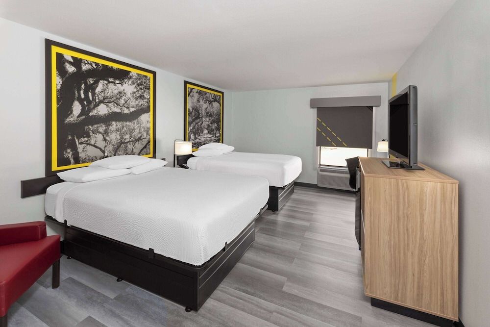 Double Room, 2 Queen Beds, Non Smoking