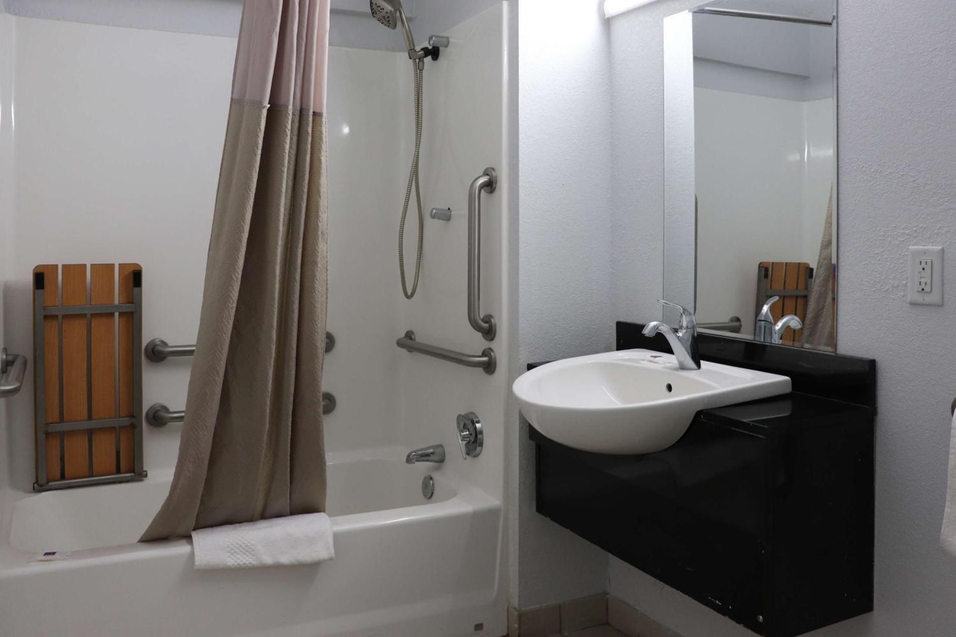 Double Room - Disability Access