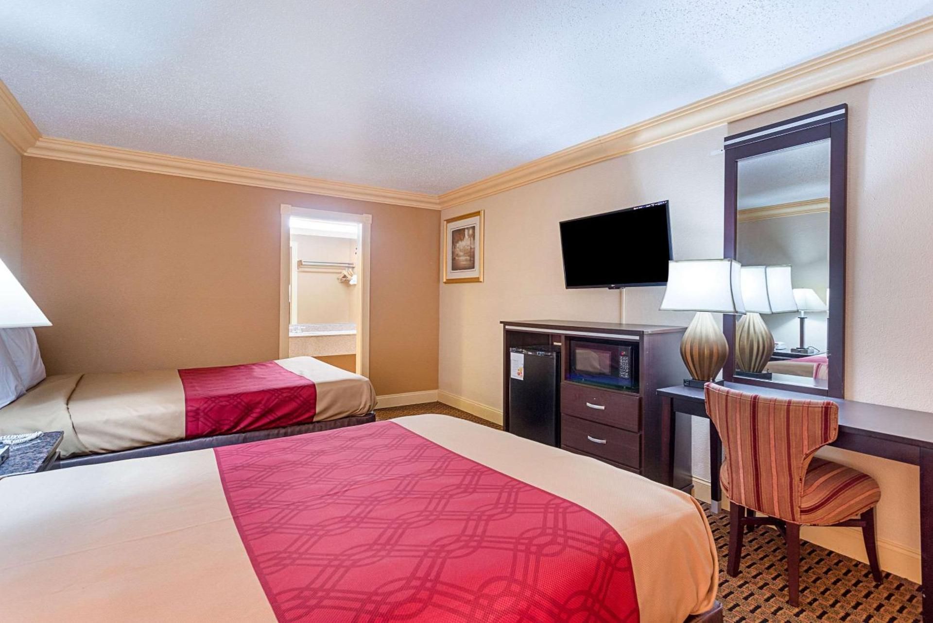 Double Room with Two Double Beds - Non-Smoking