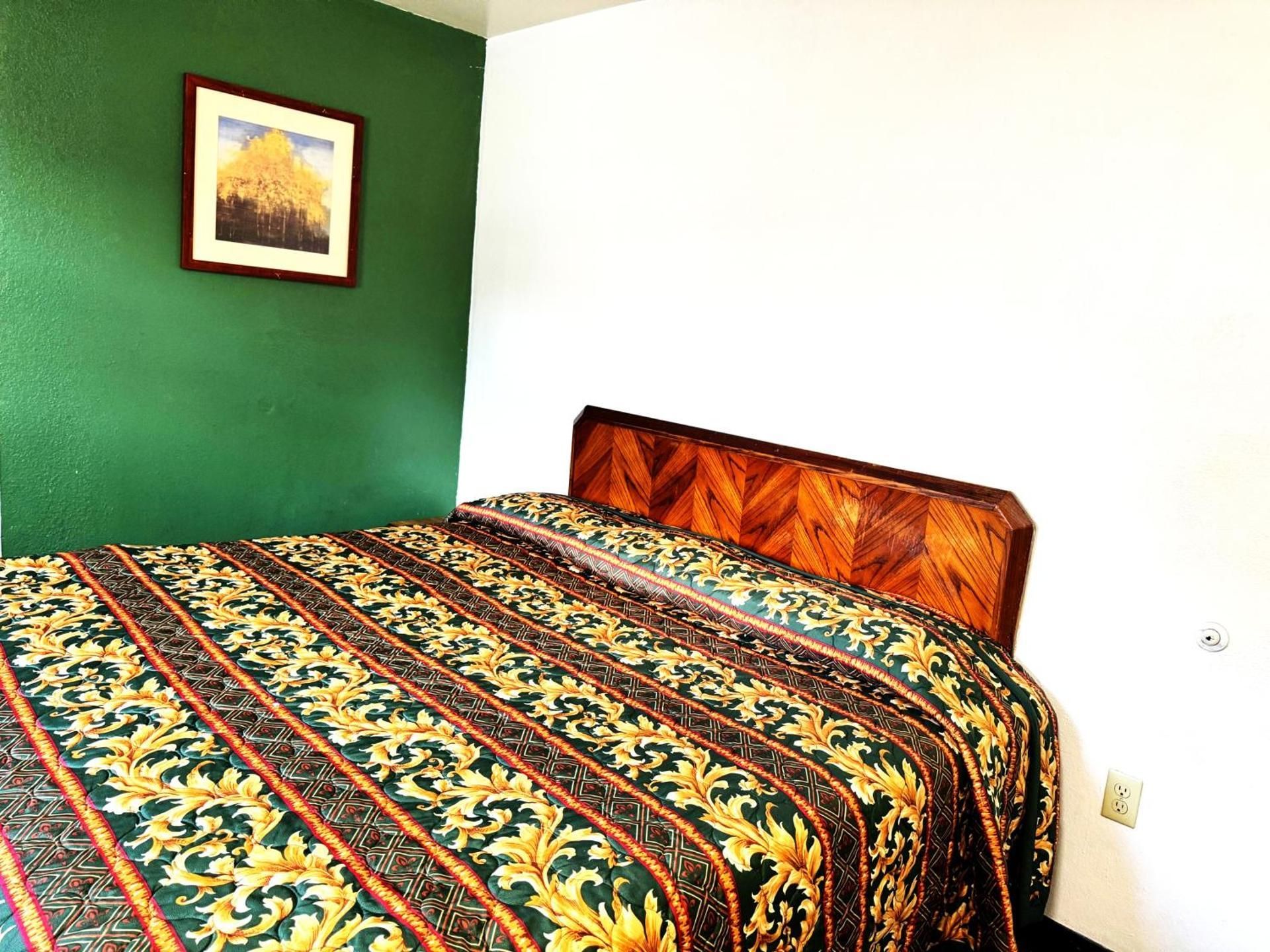 Standard King Room