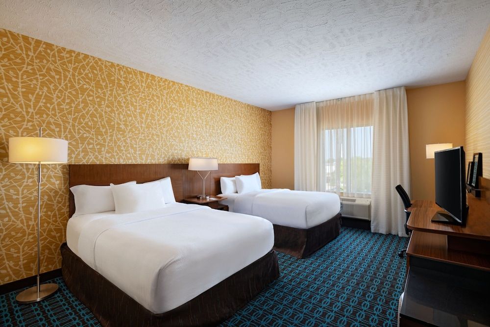 Suite, Multiple Beds