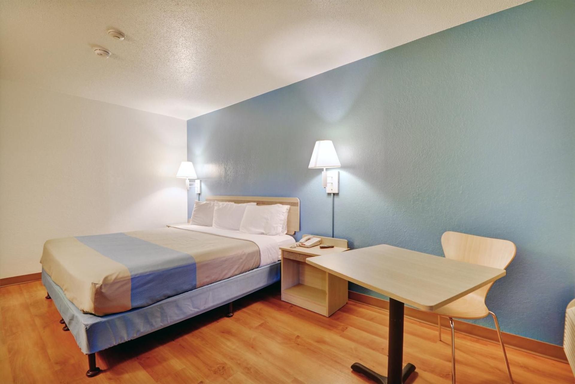 Double Room - Disability Access - Non-Smoking