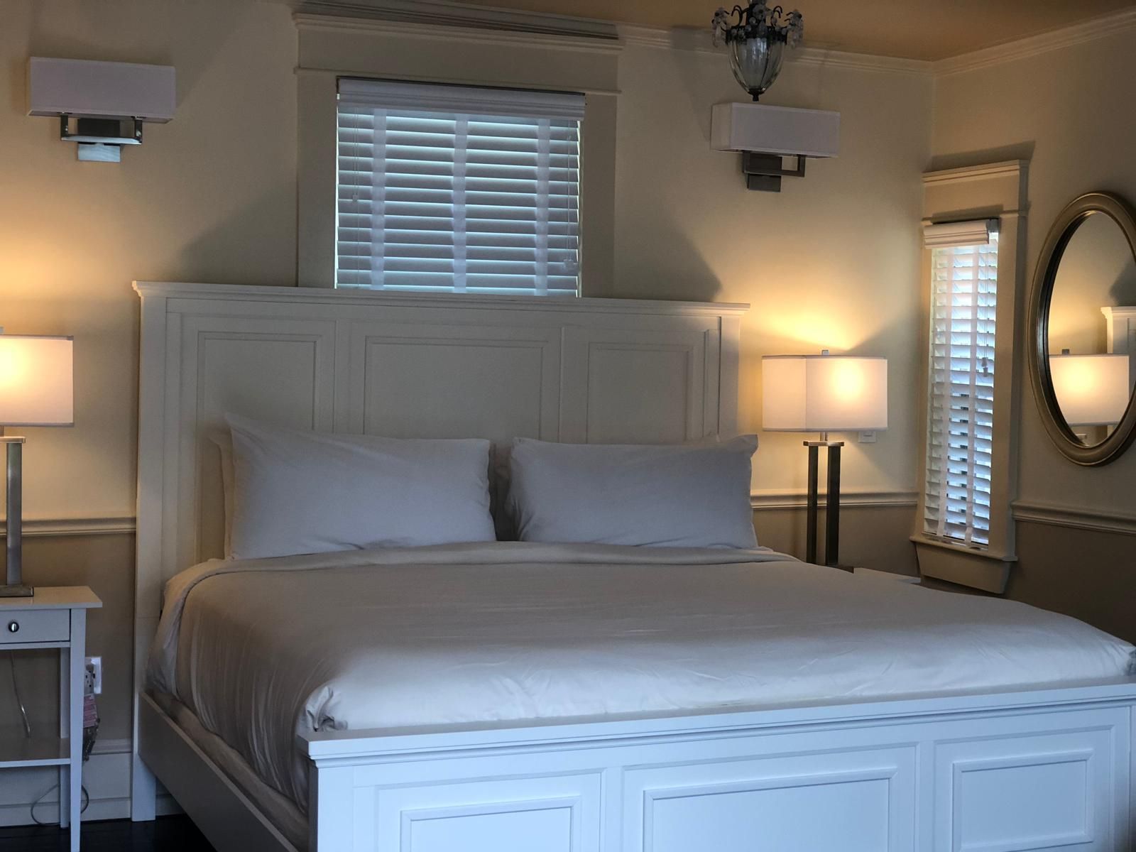 The Manor 118 Junior Suit-Double room-Ensuite-Standard