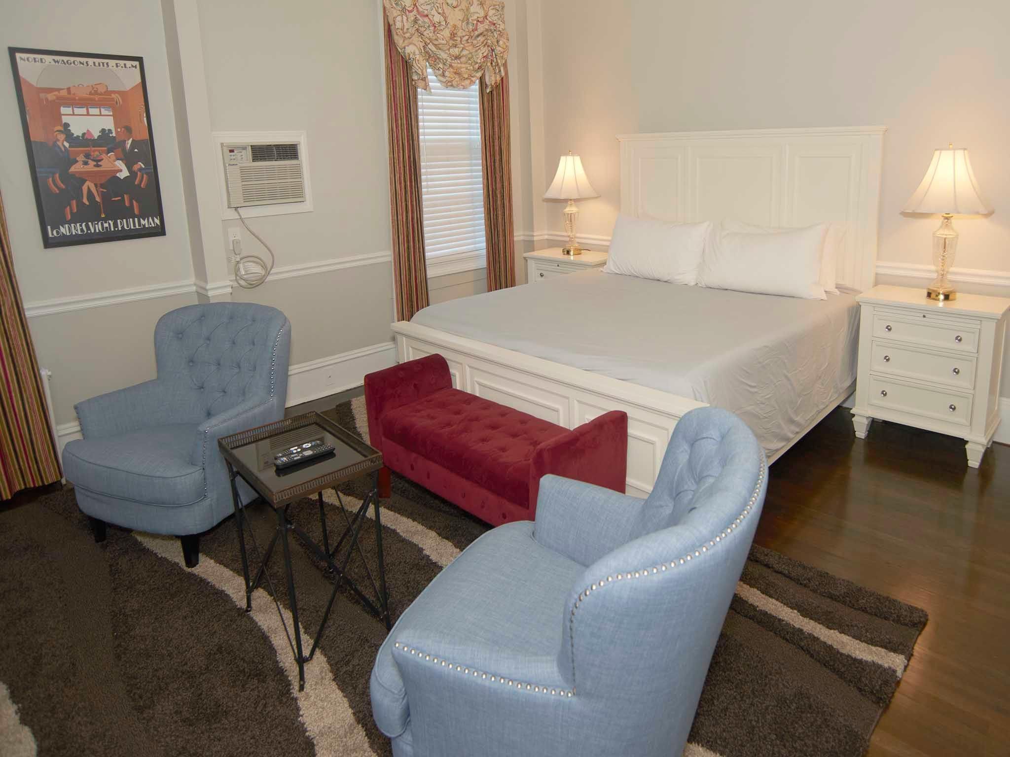 The Manor 122 Junior Suit-Double room-Ensuite-Standard