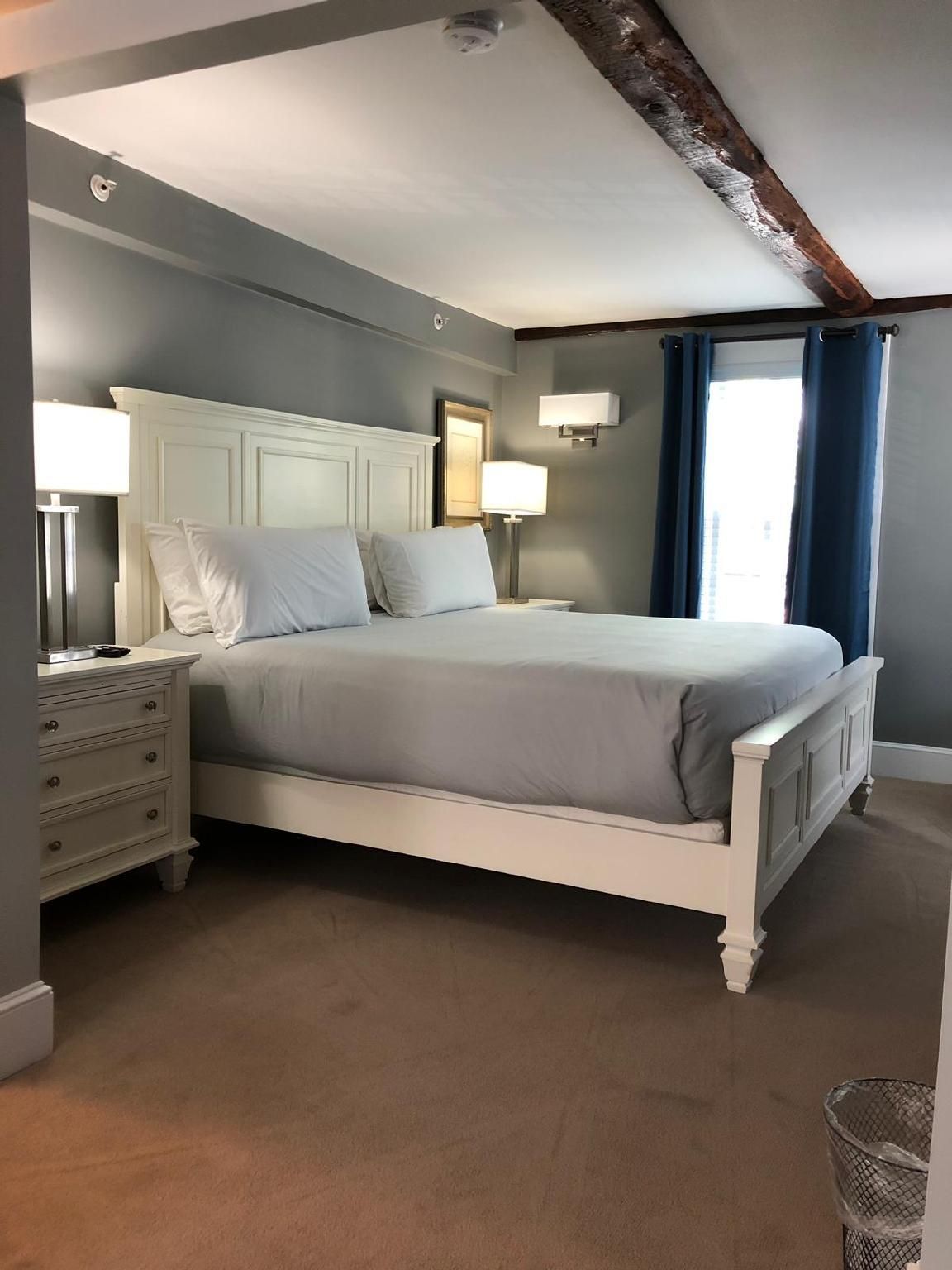 The House 3 King Bed-Suite-King-Ensuite with Jet bath