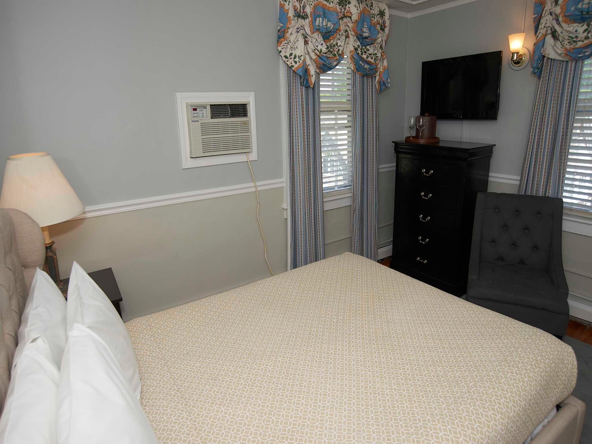 The House 17 Queen (no pe-Double room-Ensuite-Standard