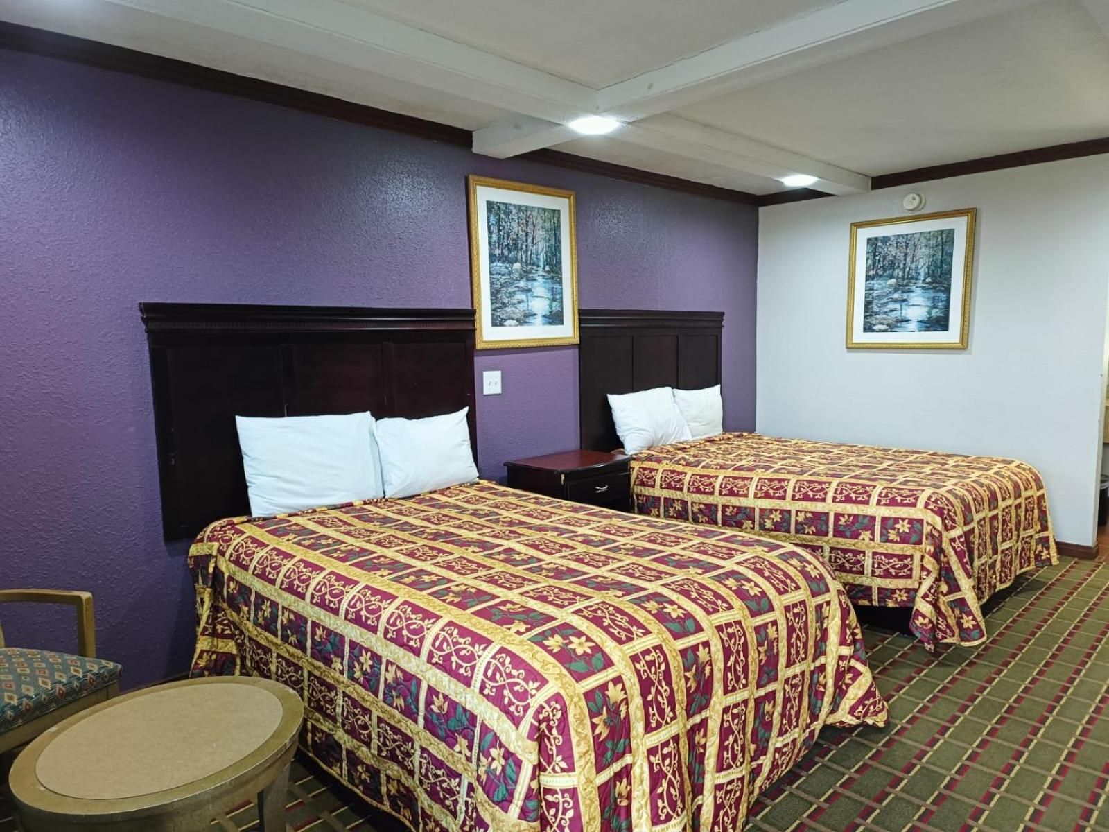 2 Full Beds Non-Smoking