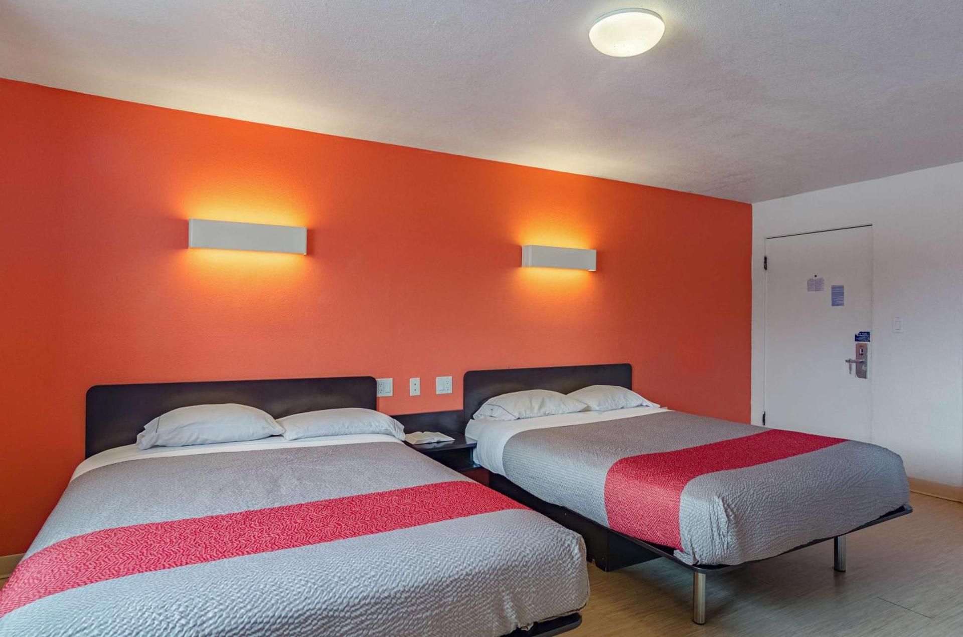 Quadruple Room - Non-Smoking