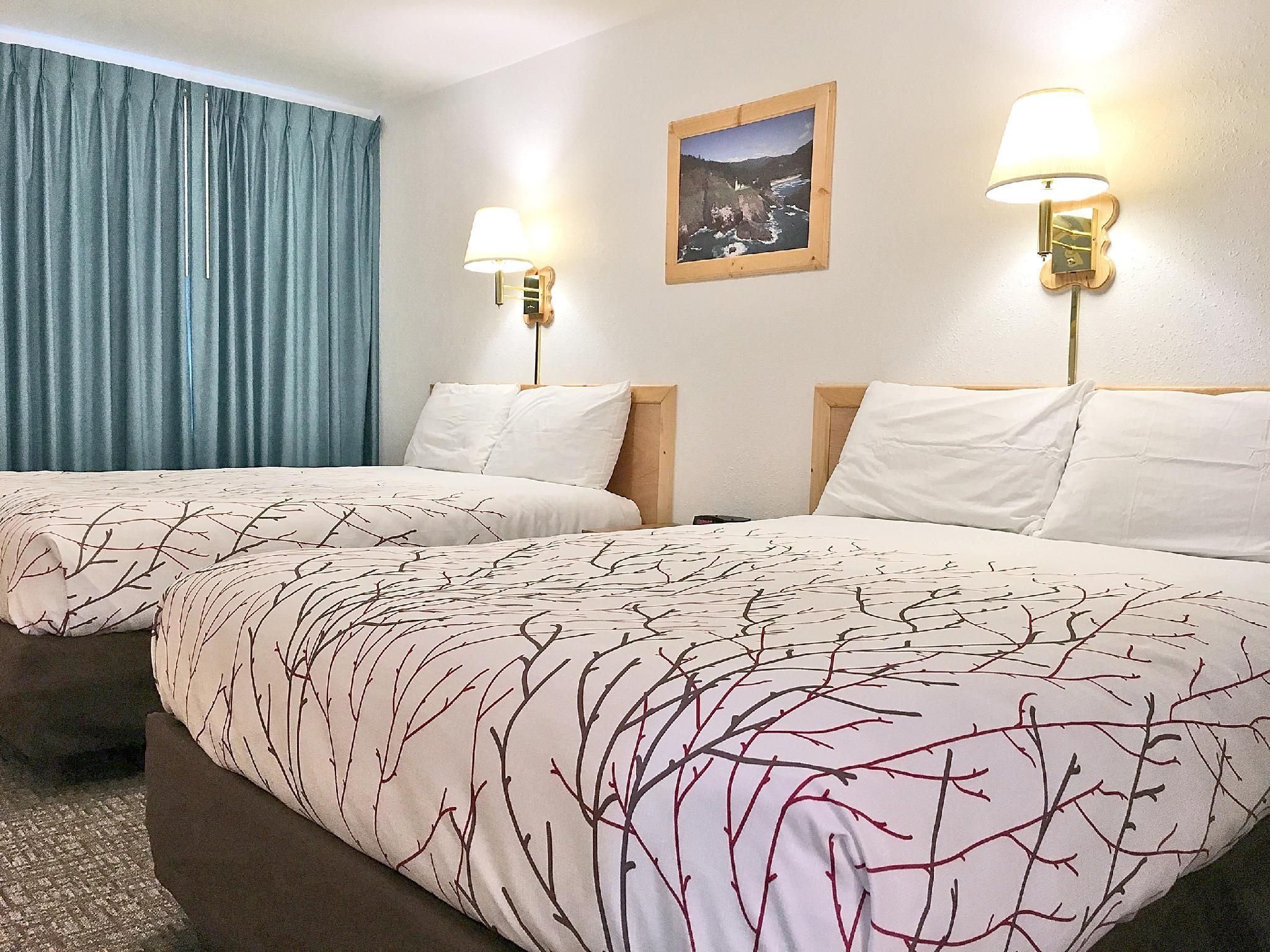 Kitchenette Suite - 2 Queen Beds