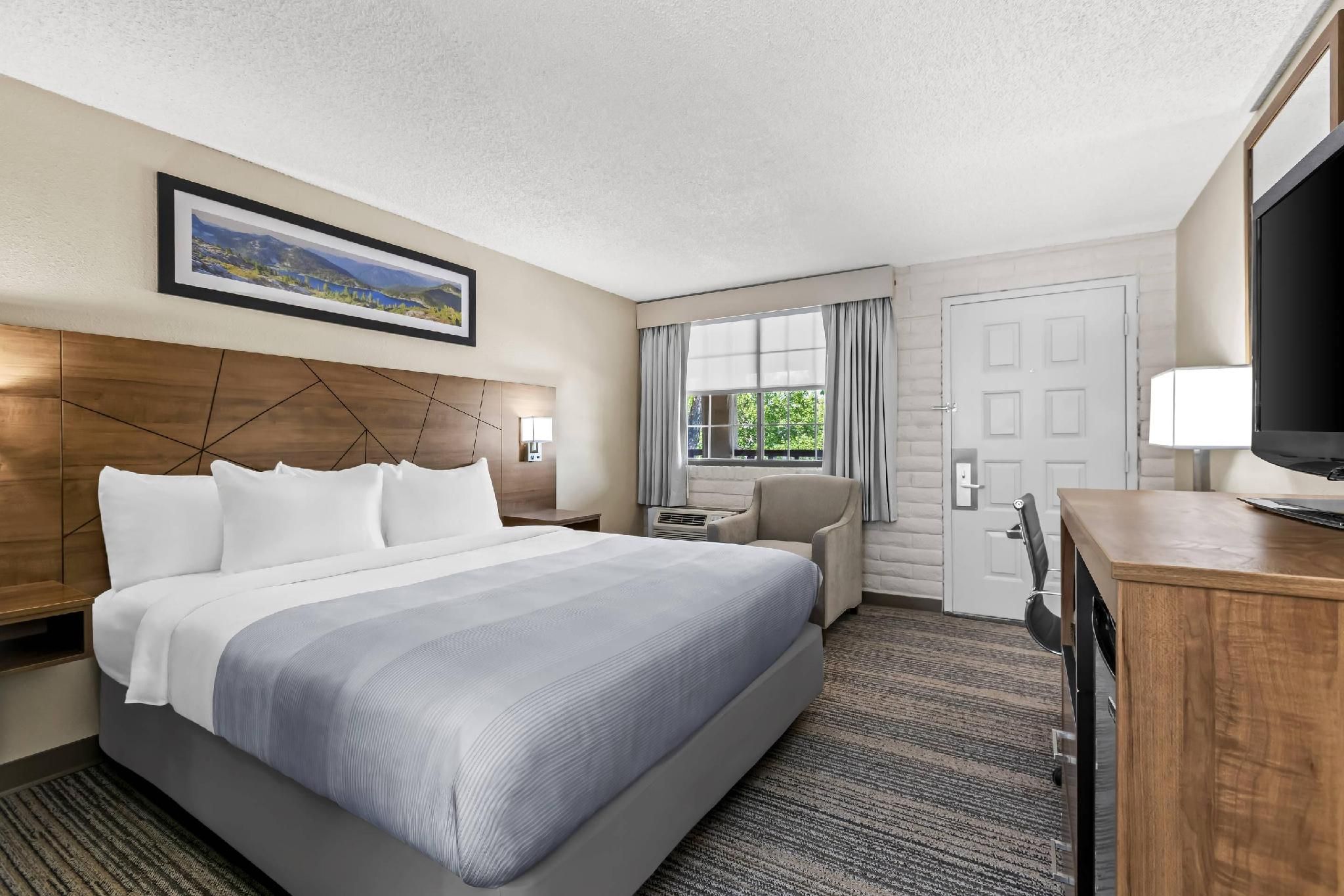 Quality Inn 1 King Bed, Nonsmoking