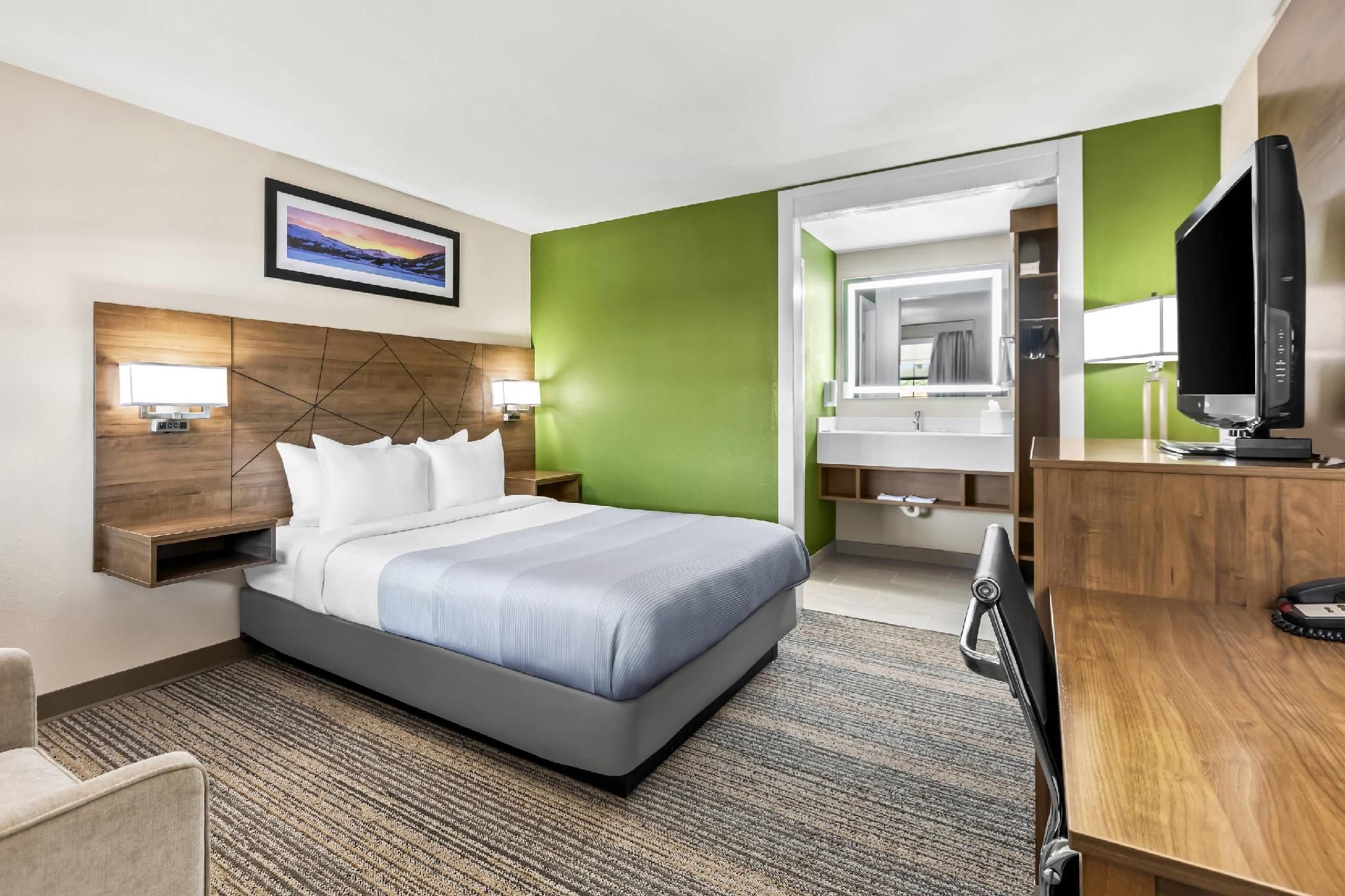 Quality Inn 1 Queen Bed, Nonsmoking 2