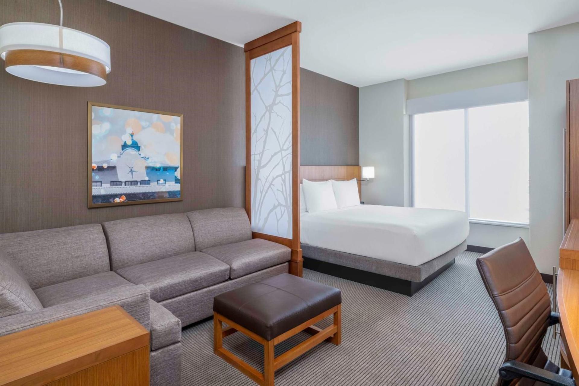 King Room with Sofa Bed - High Floor