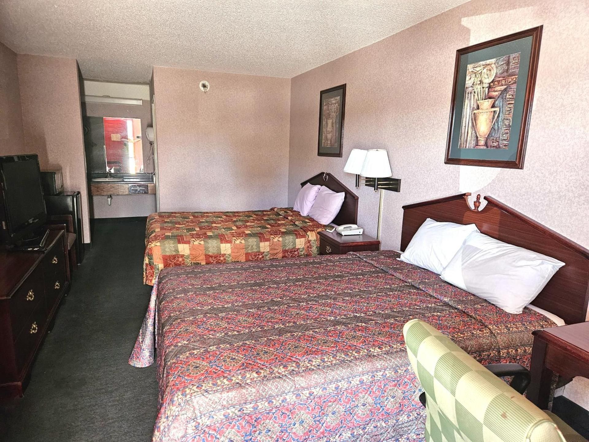 2 Full Beds Non-Smoking