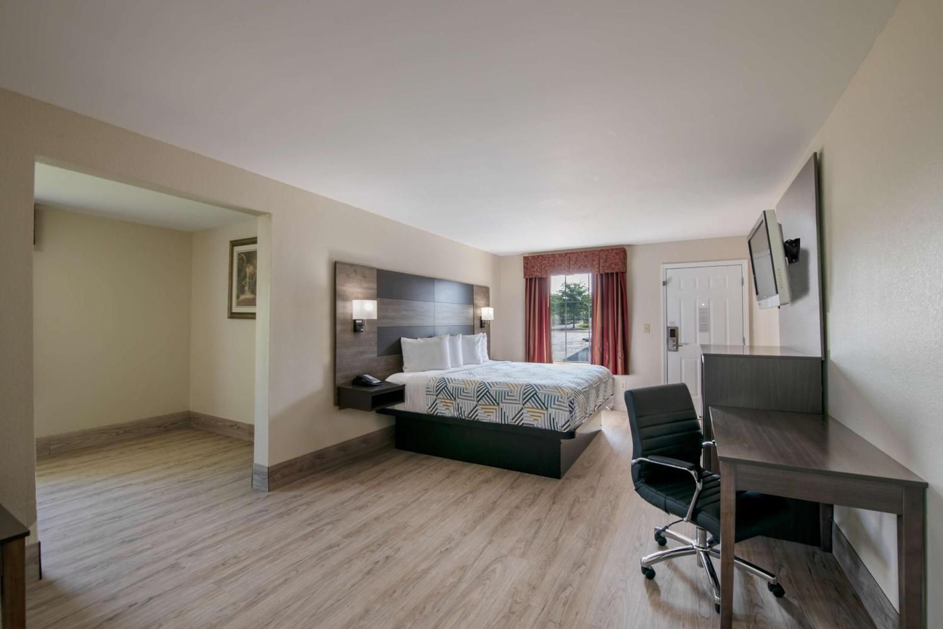 King Room with Spa Bath - Non-Smoking