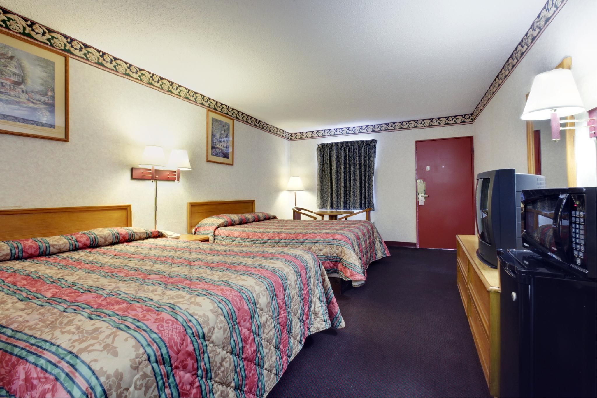 2 Double Beds Non-Smoking
