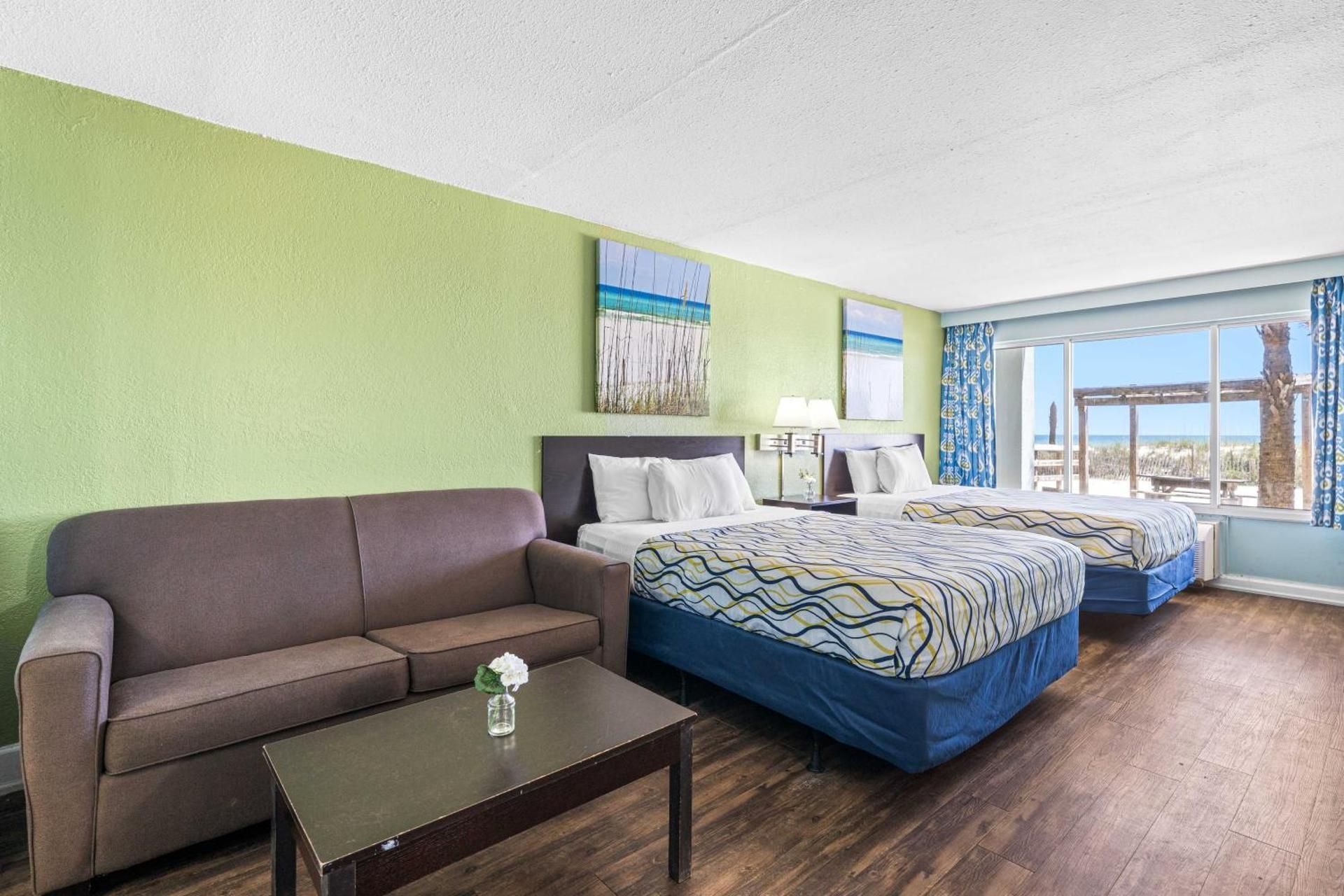 Queen Room with Sea View