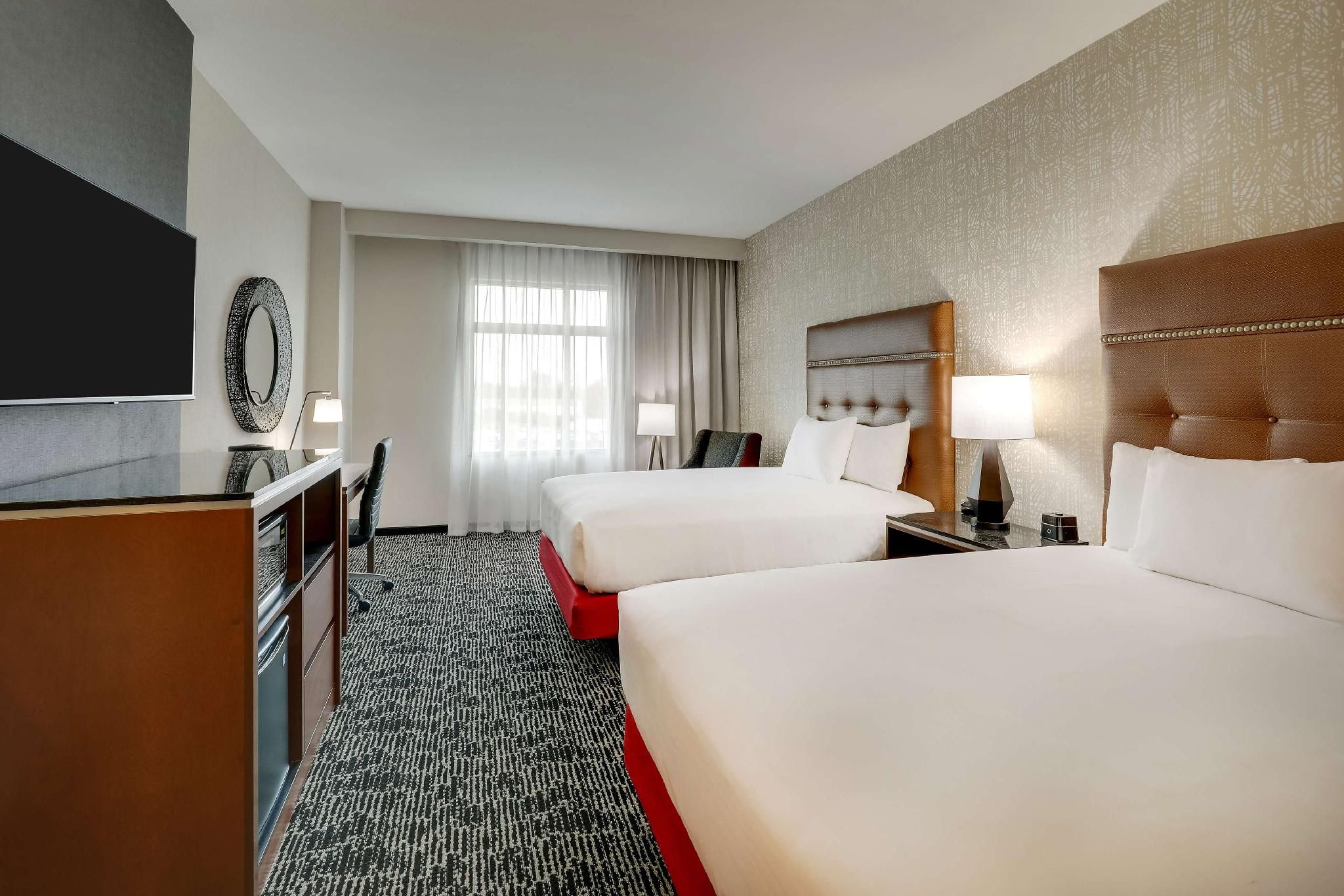 Upper Floor Deluxe Queen Room with Two Queen Beds - Hearing Accessible