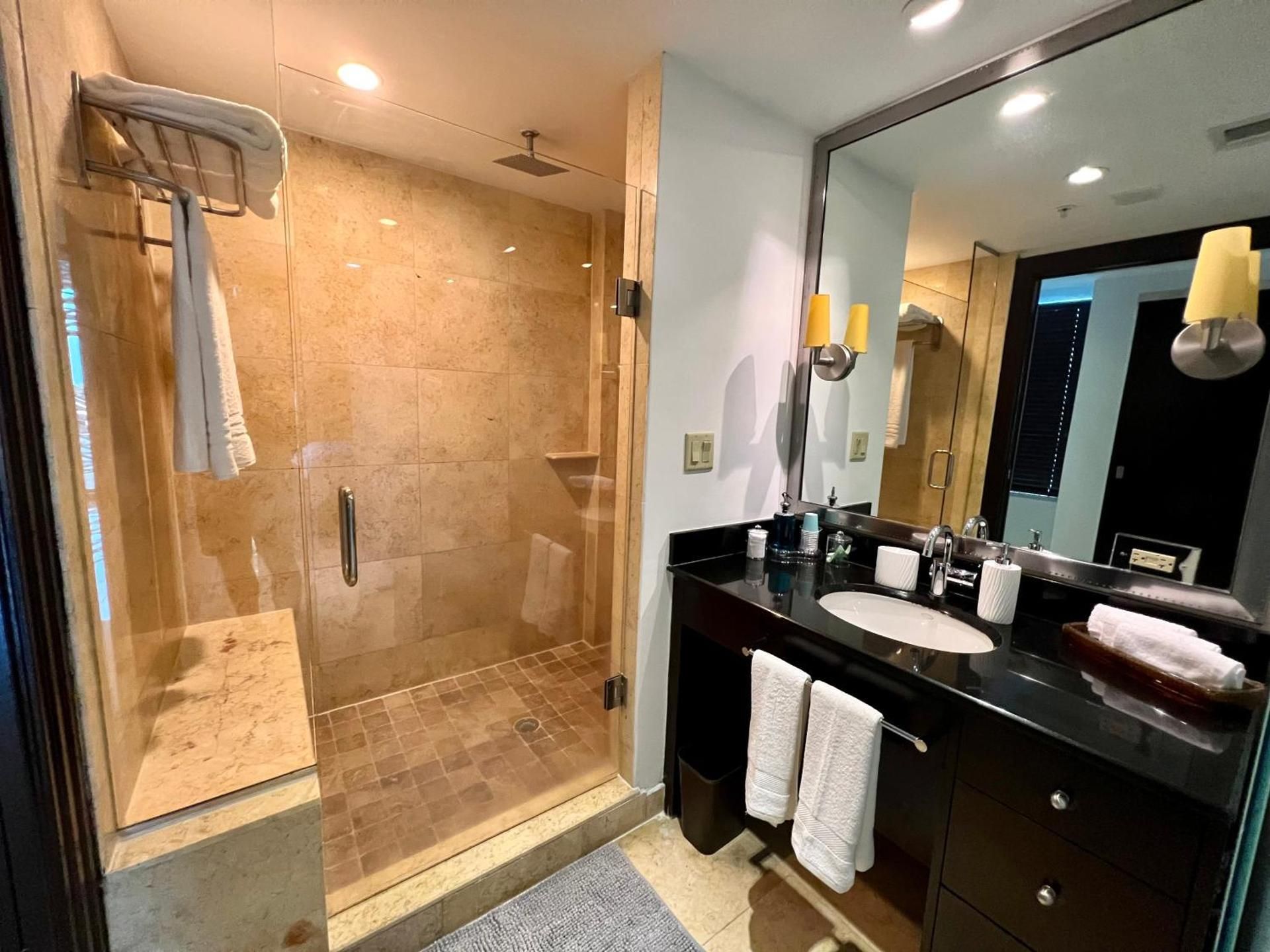 King Suite with Ocean View