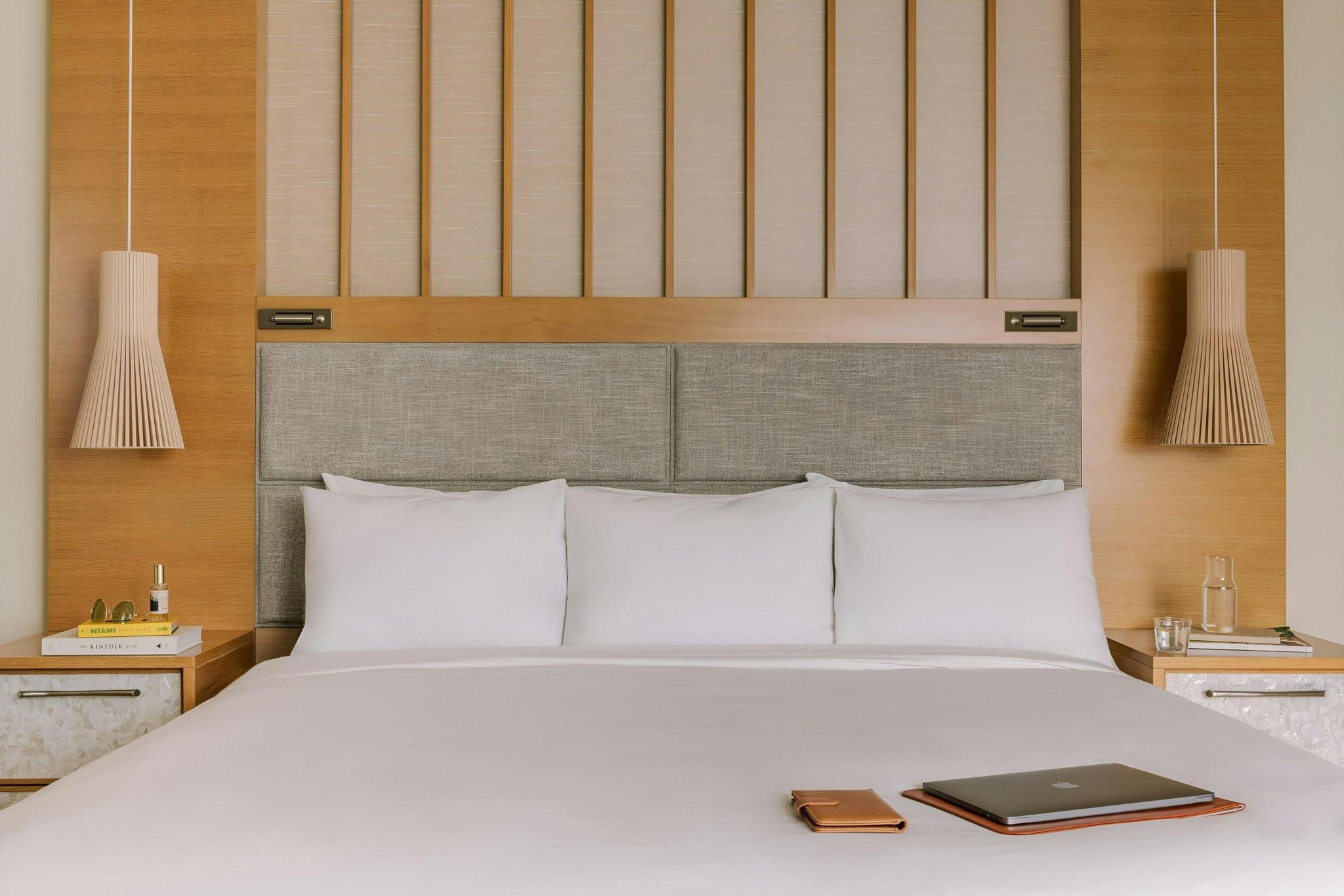 Accessible Guest Room, 1 King