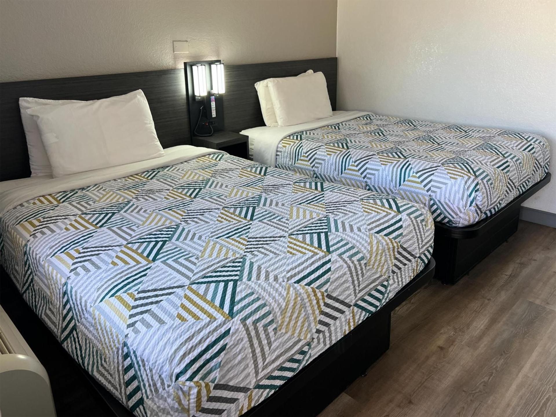 Quadruple Room - Non-Smoking
