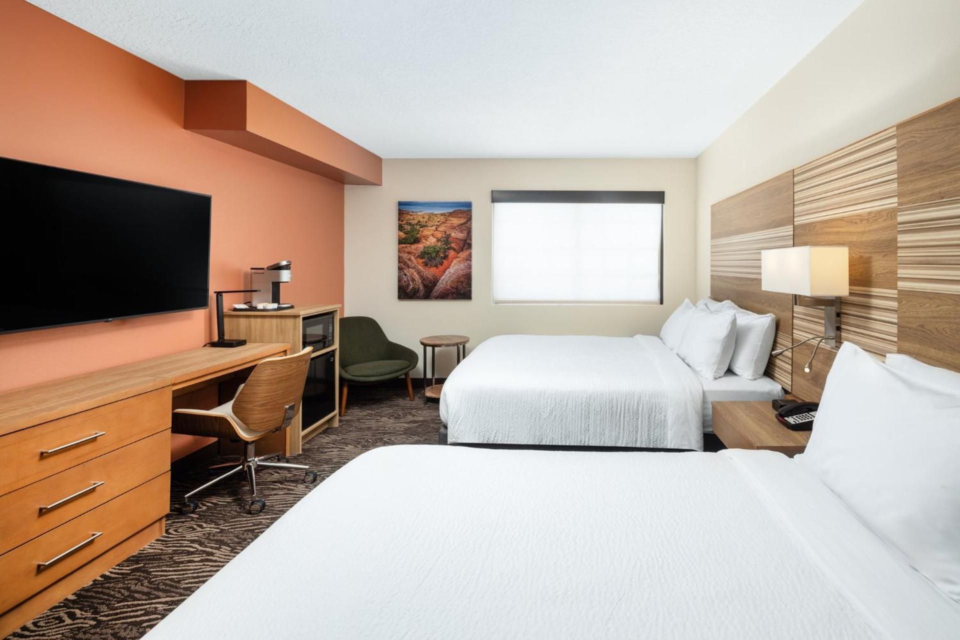 Queen Room with Two Queen Beds - Hearing Accessible/Non-Smoking