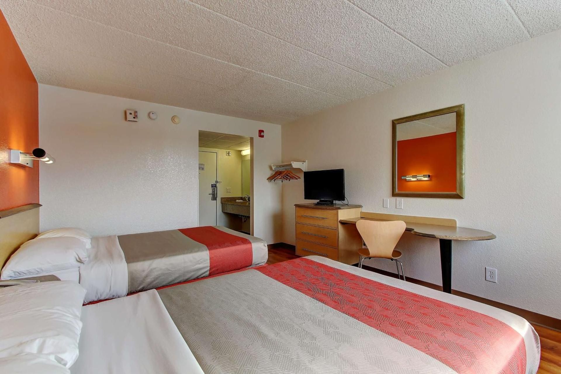 Double Room - Disability Access - Smoking