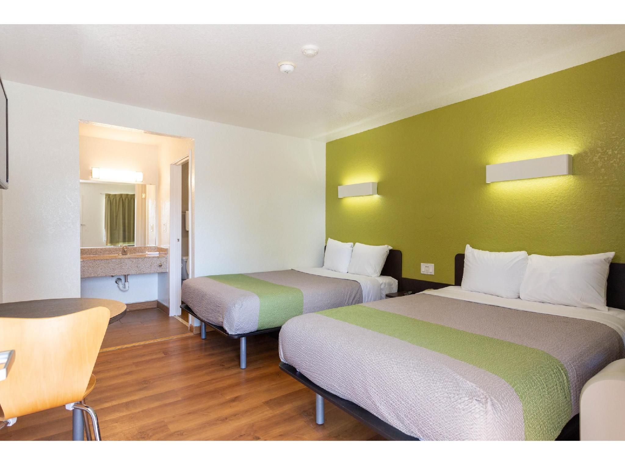Double Room A - Non-Smoking