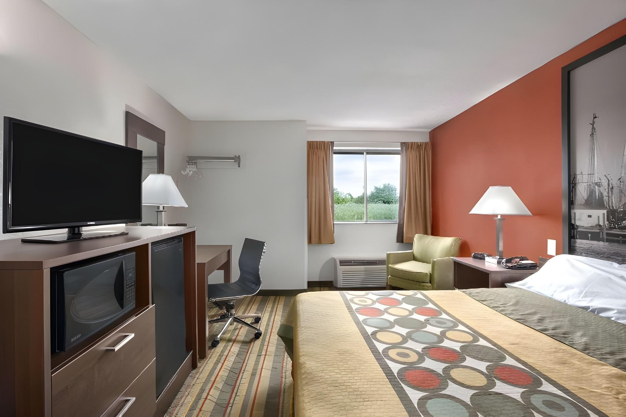 Quality Inn 1 King Bed, Nonsmoking