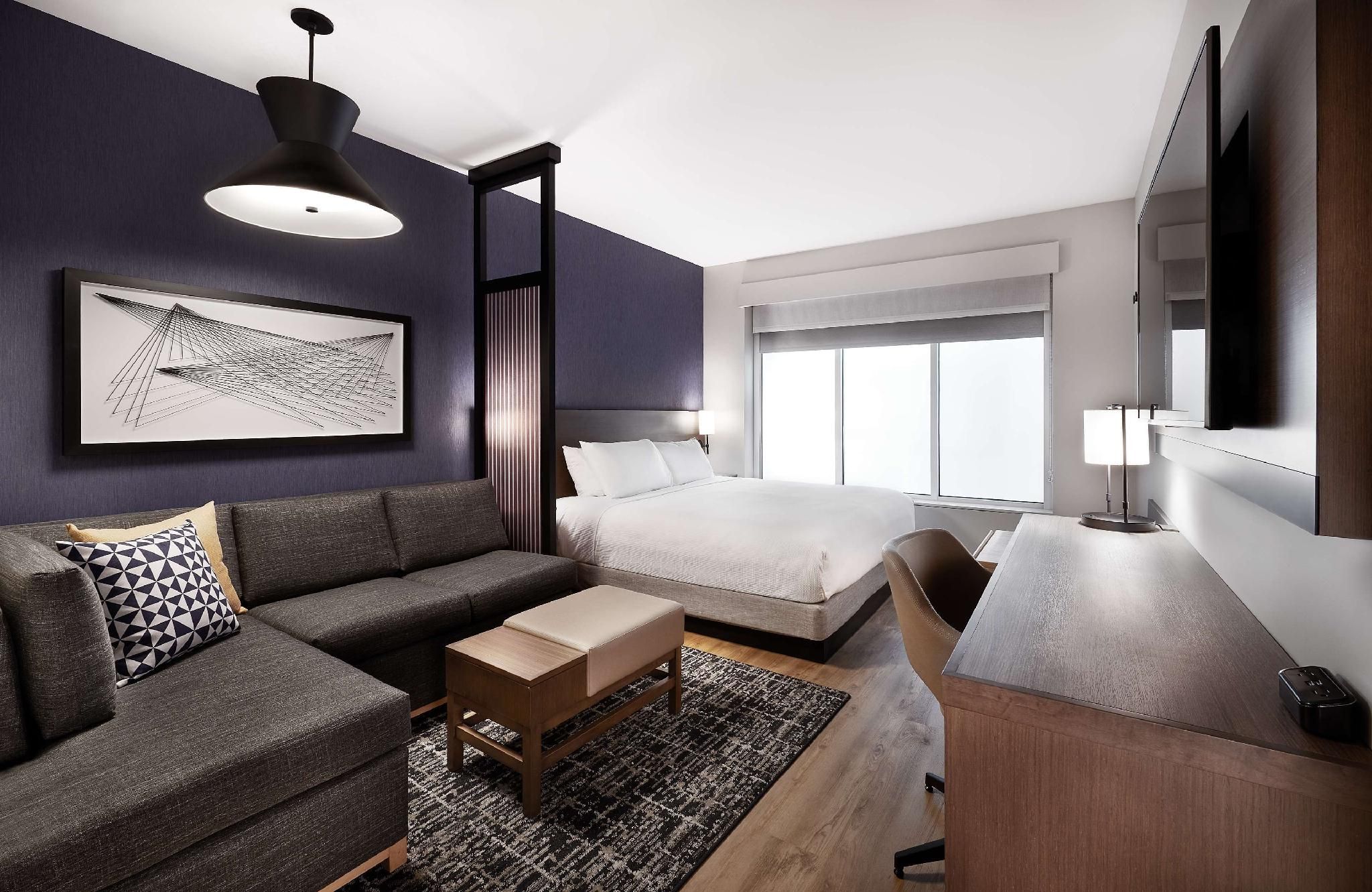 King Room with Sofa Bed - High Floor