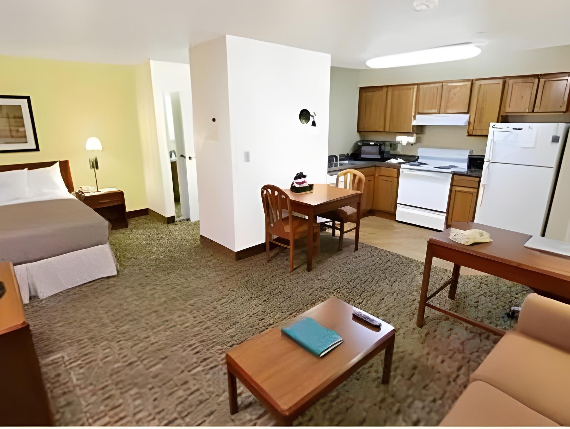Guestroom