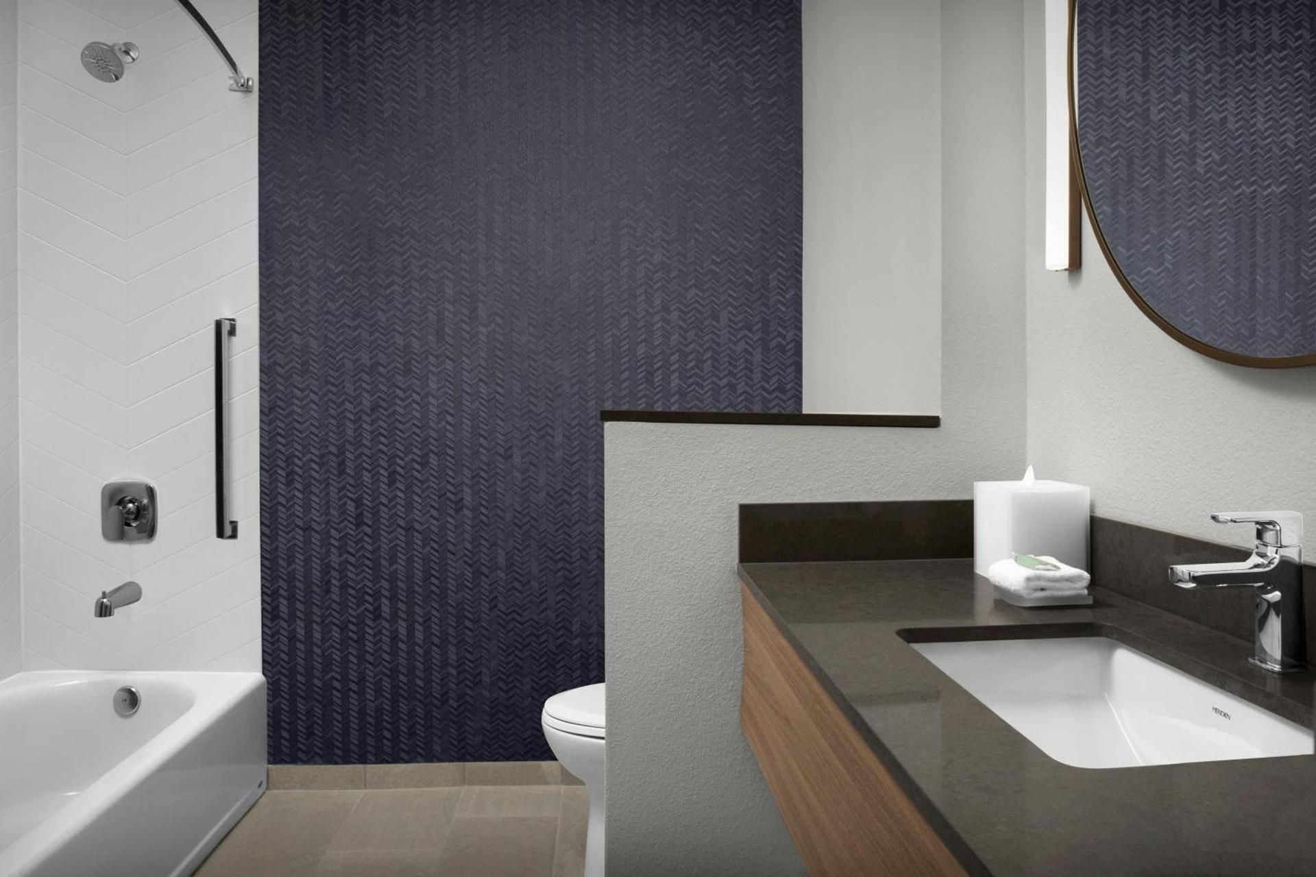 Standard Queen Room with Two Queen Beds - Hearing Accessible