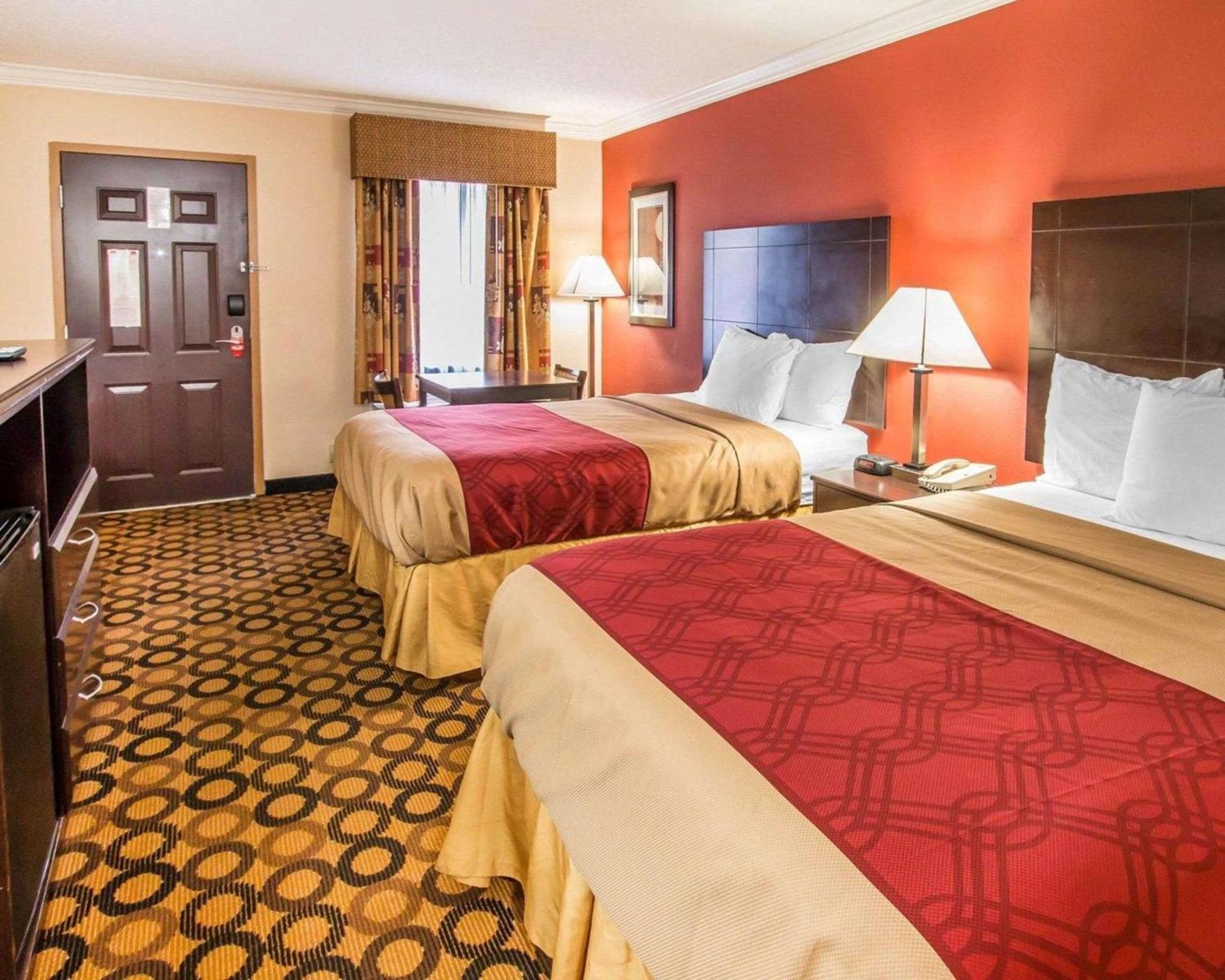 Double Room with Two Double Beds - Non-Smoking