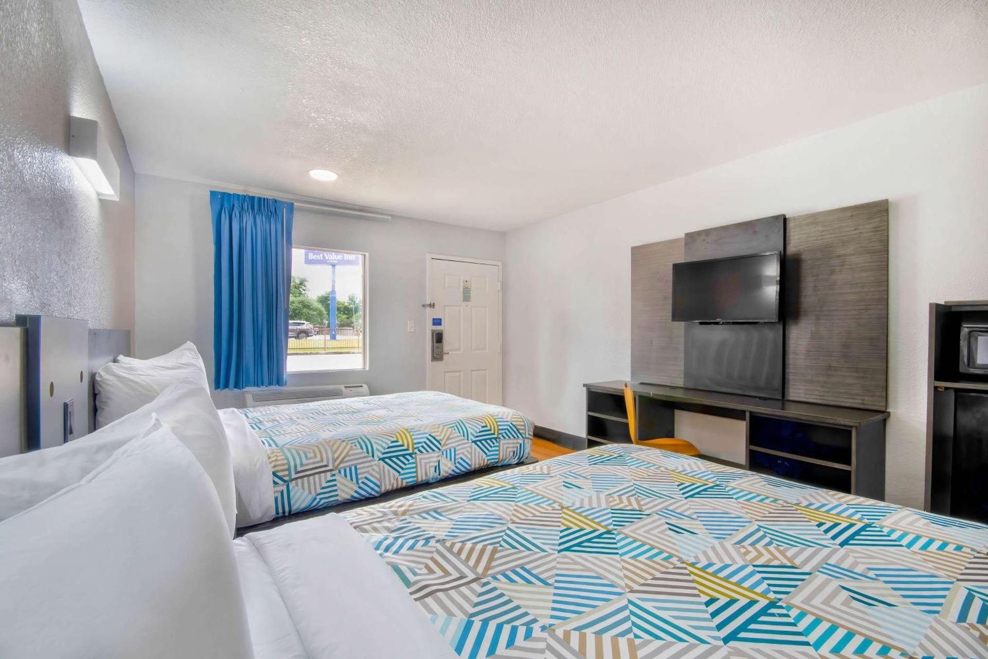 Quadruple Room - Disability Access - Non-Smoking
