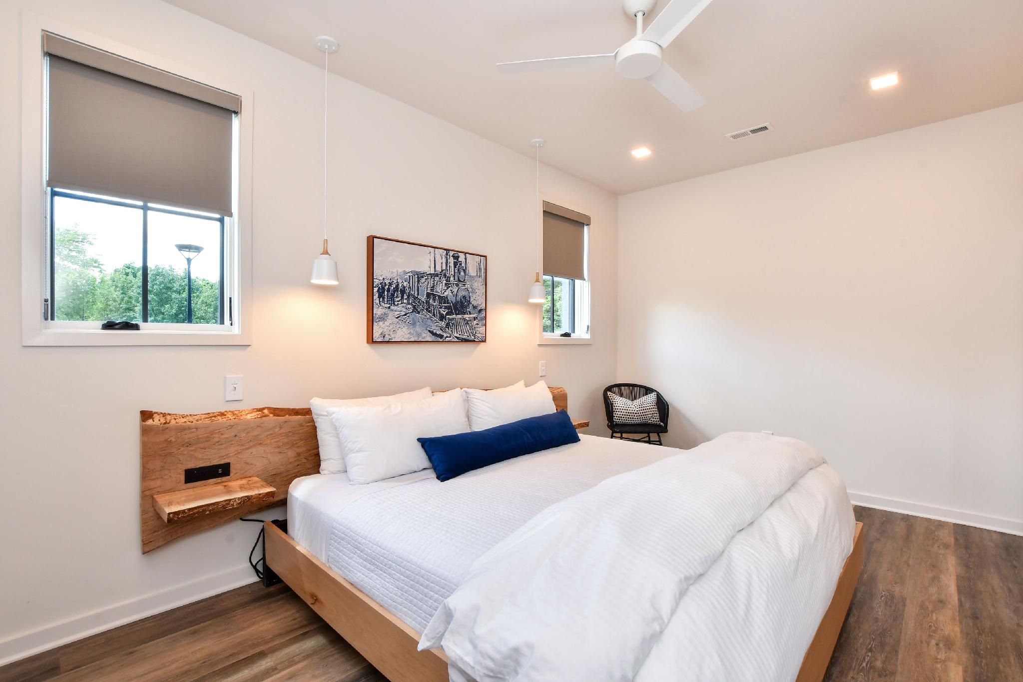 The Station by Compo Hotels Premium King Suite 2