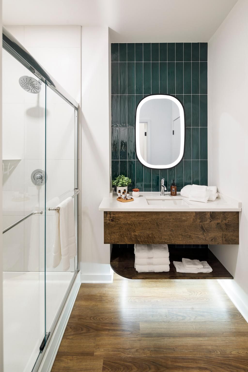 The Station by Compo Hotels Suite 2