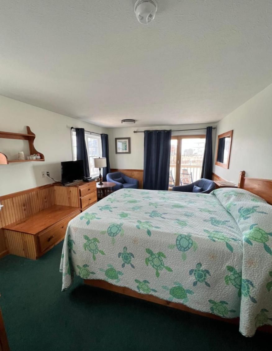 Queen Room with Balcony